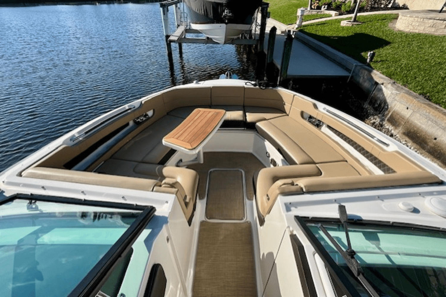 2019 Sea Ray 310 SLX OB Image Thumbnail #21