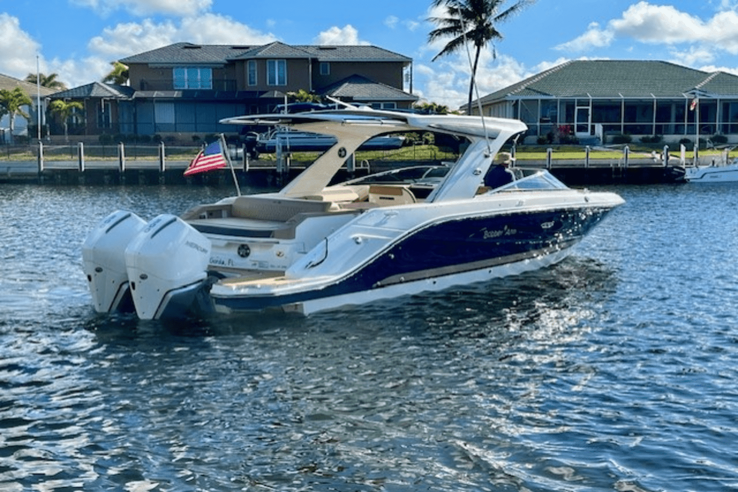 2019 Sea Ray 310 SLX OB Image Thumbnail #8