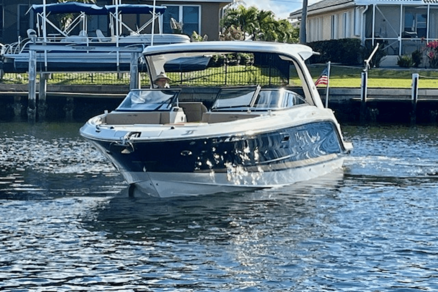 2019 Sea Ray 310 SLX OB Image Thumbnail #2