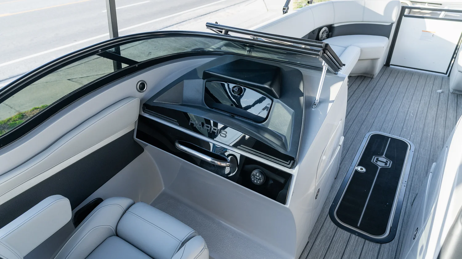 2025 Harris 250 Solstice DC Image Thumbnail #19