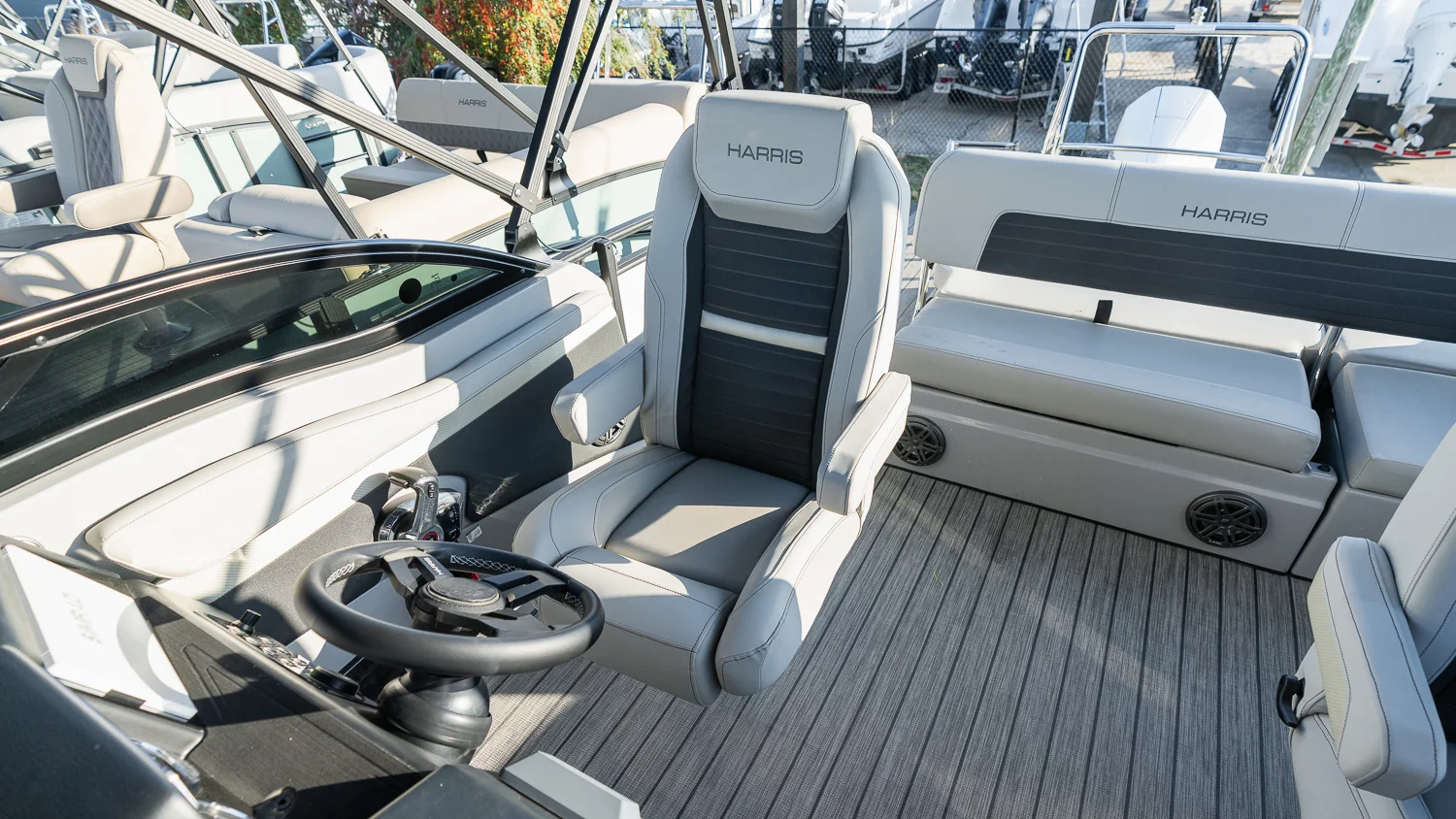 2025 Harris 250 Solstice DC Image Thumbnail #18
