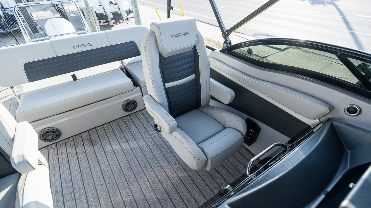2025 Harris 250 Solstice DC Image Thumbnail #20