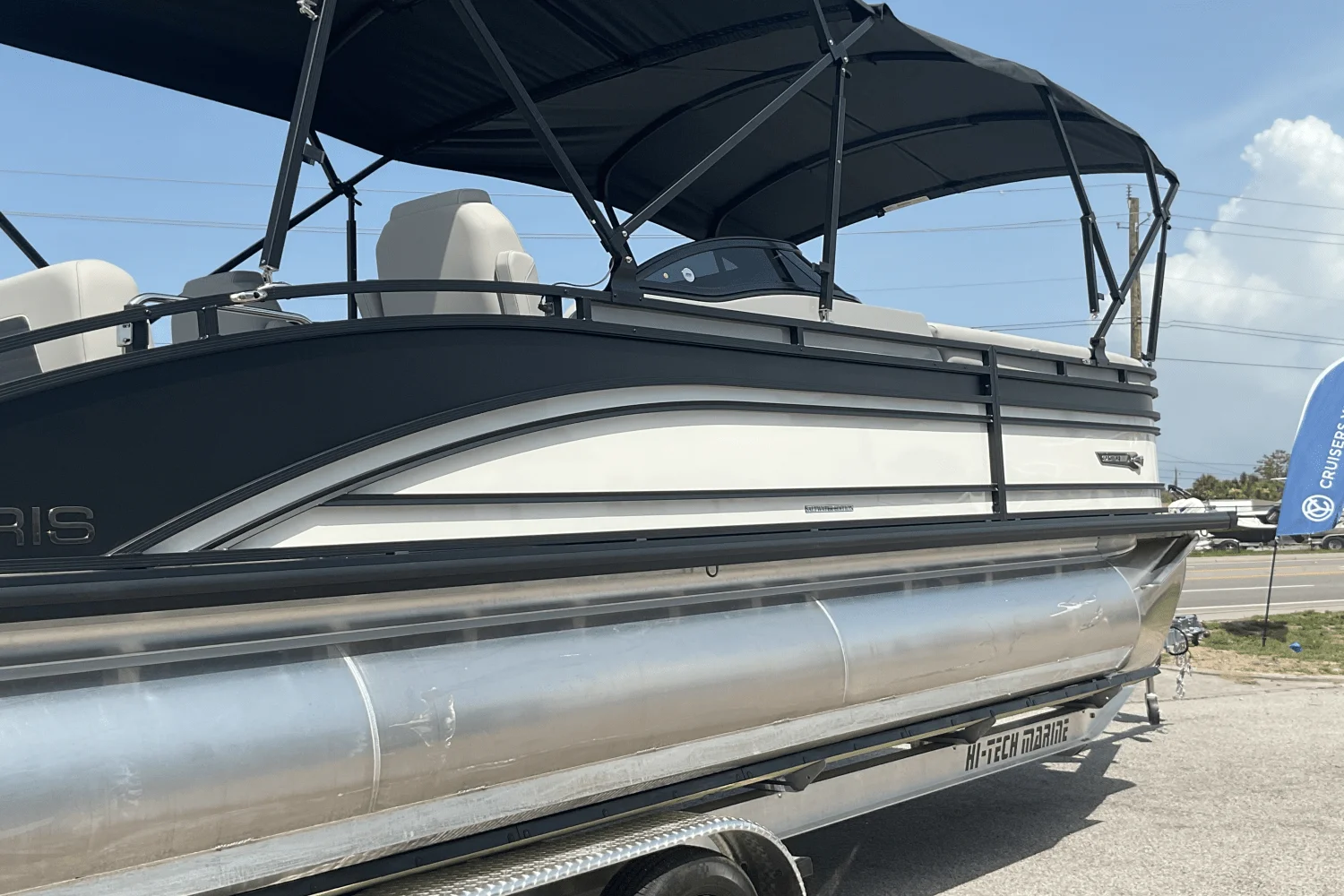 2025 Harris 250 Solstice DC Image Thumbnail #2