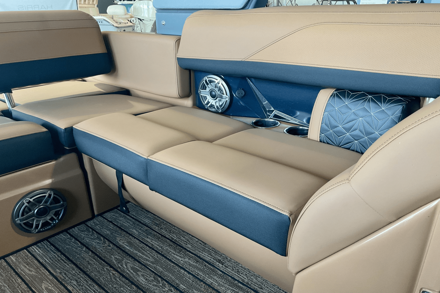 2025 Harris Grand Mariner 250 Image Thumbnail #22