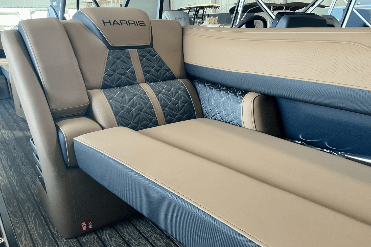2025 Harris Grand Mariner 250 Image Thumbnail #13