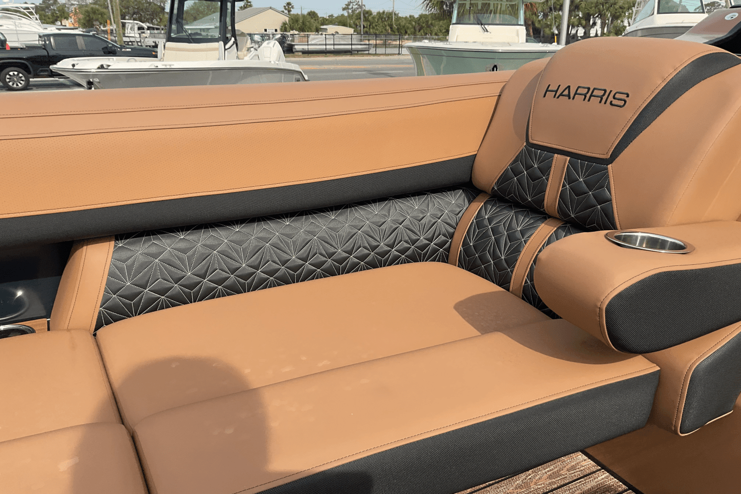 2025 Harris Grand Mariner 250 Image Thumbnail #28