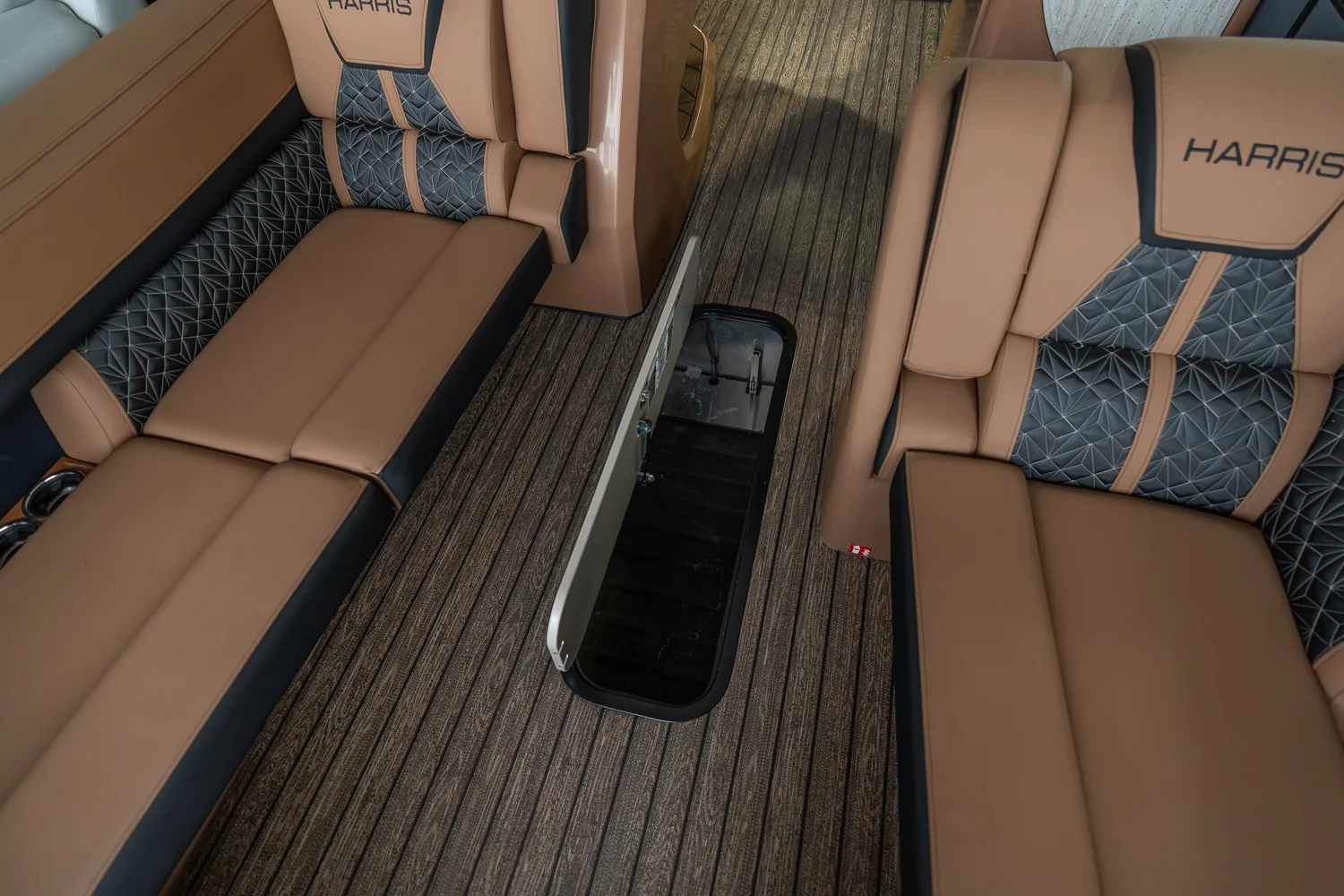 2025 Harris Grand Mariner 250 Image Thumbnail #21