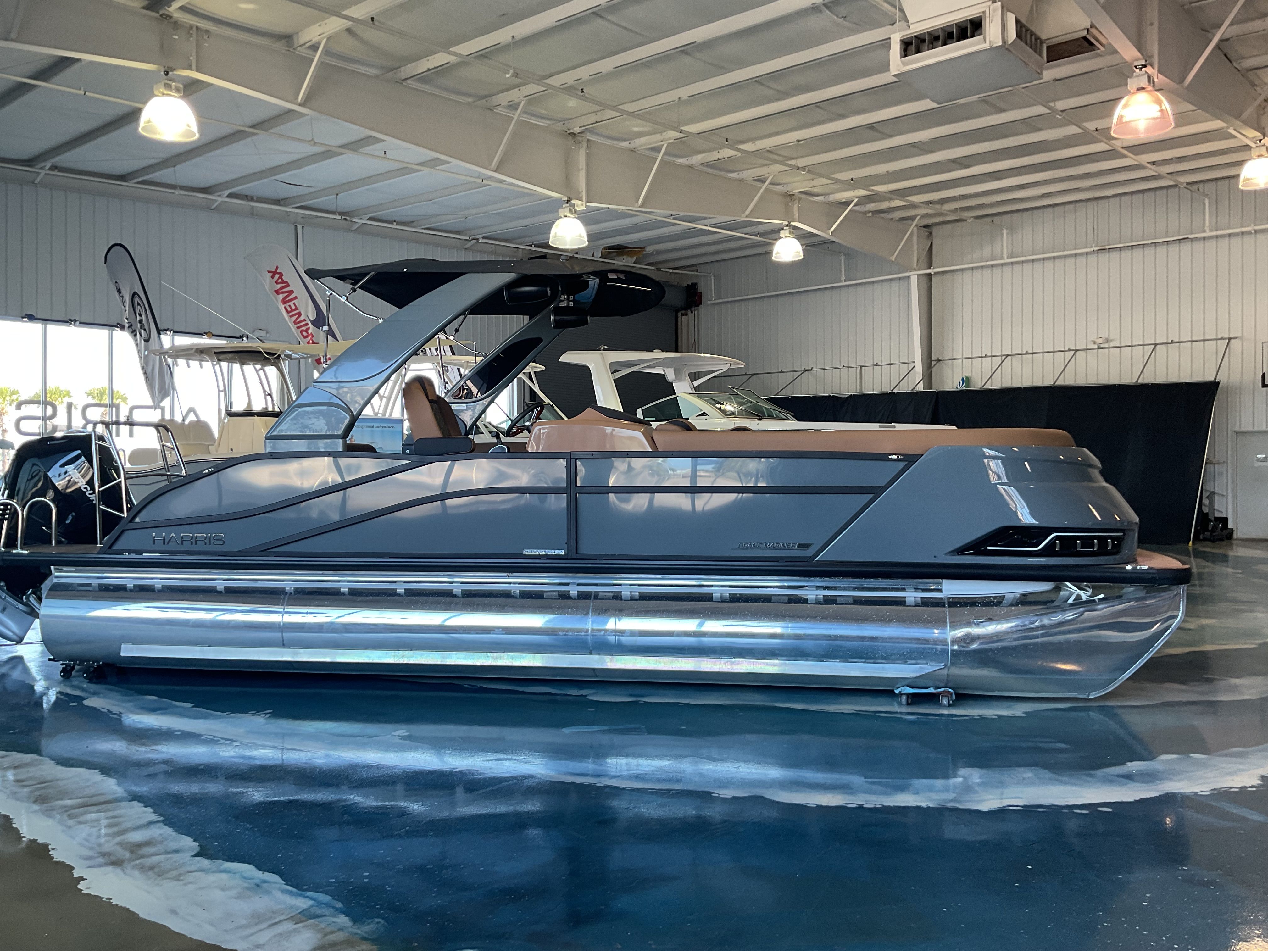 2025 Harris Grand Mariner 250 Image Thumbnail #11