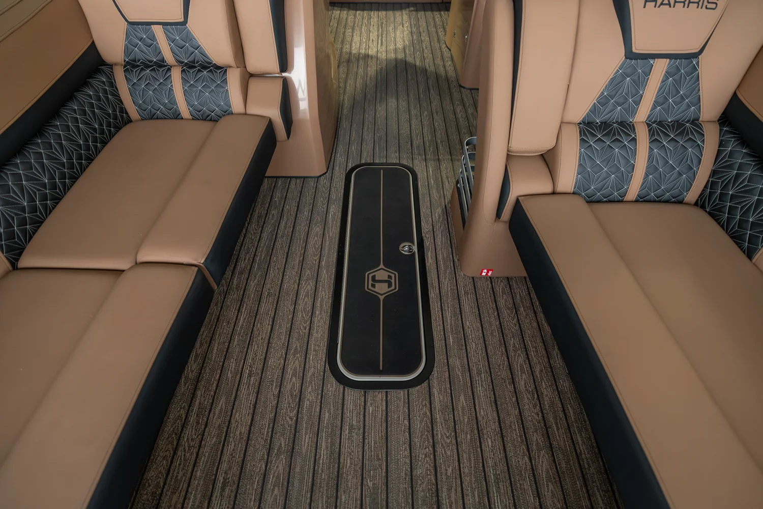 2025 Harris Grand Mariner 250 Image Thumbnail #20