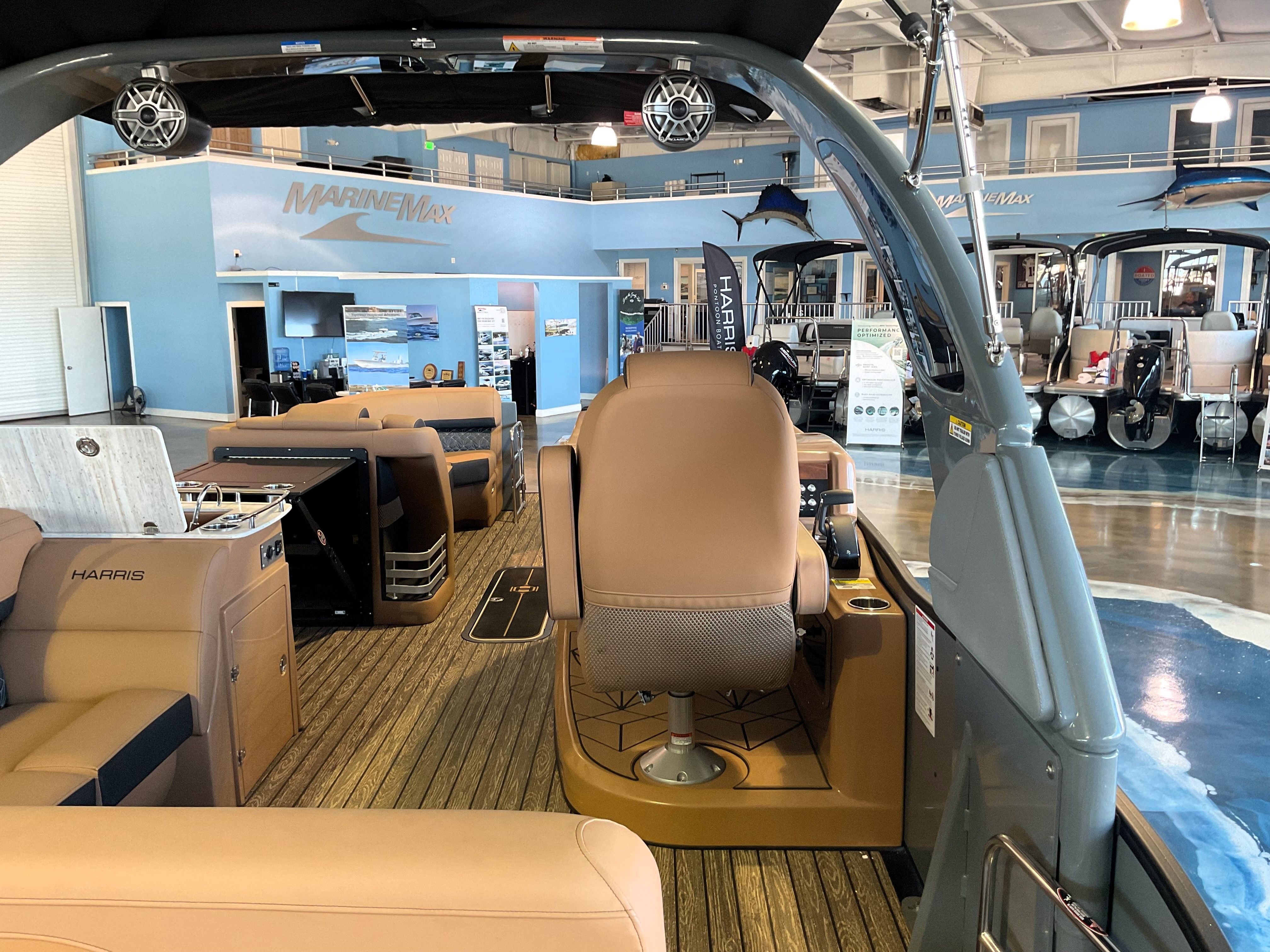 2025 Harris Grand Mariner 250 Image Thumbnail #21