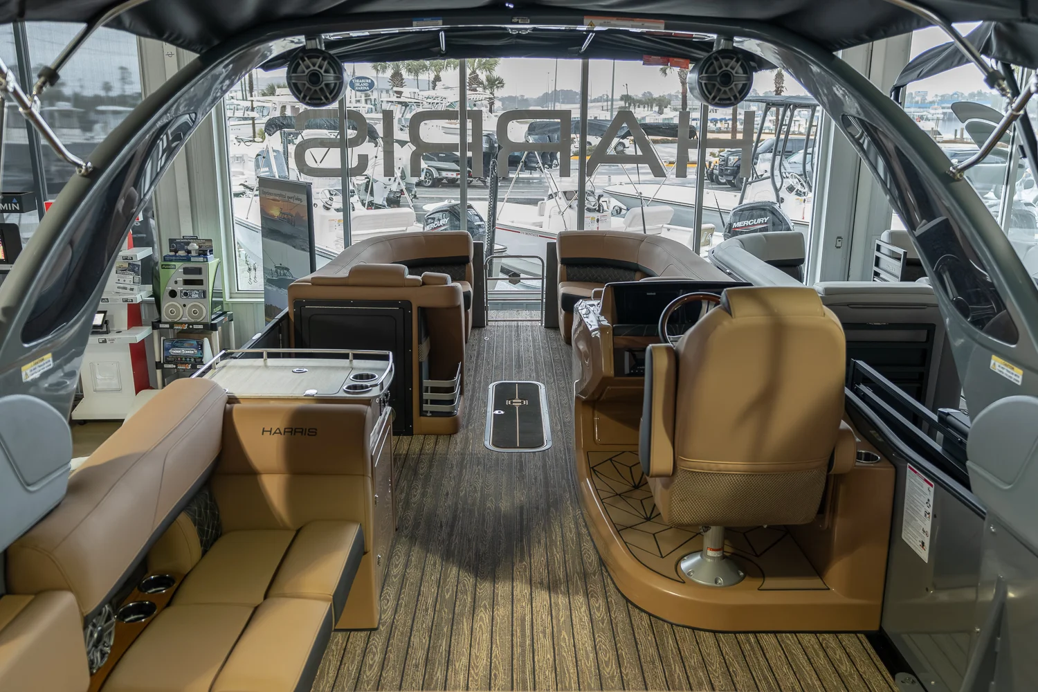 2025 Harris Grand Mariner 250 Image Thumbnail #12