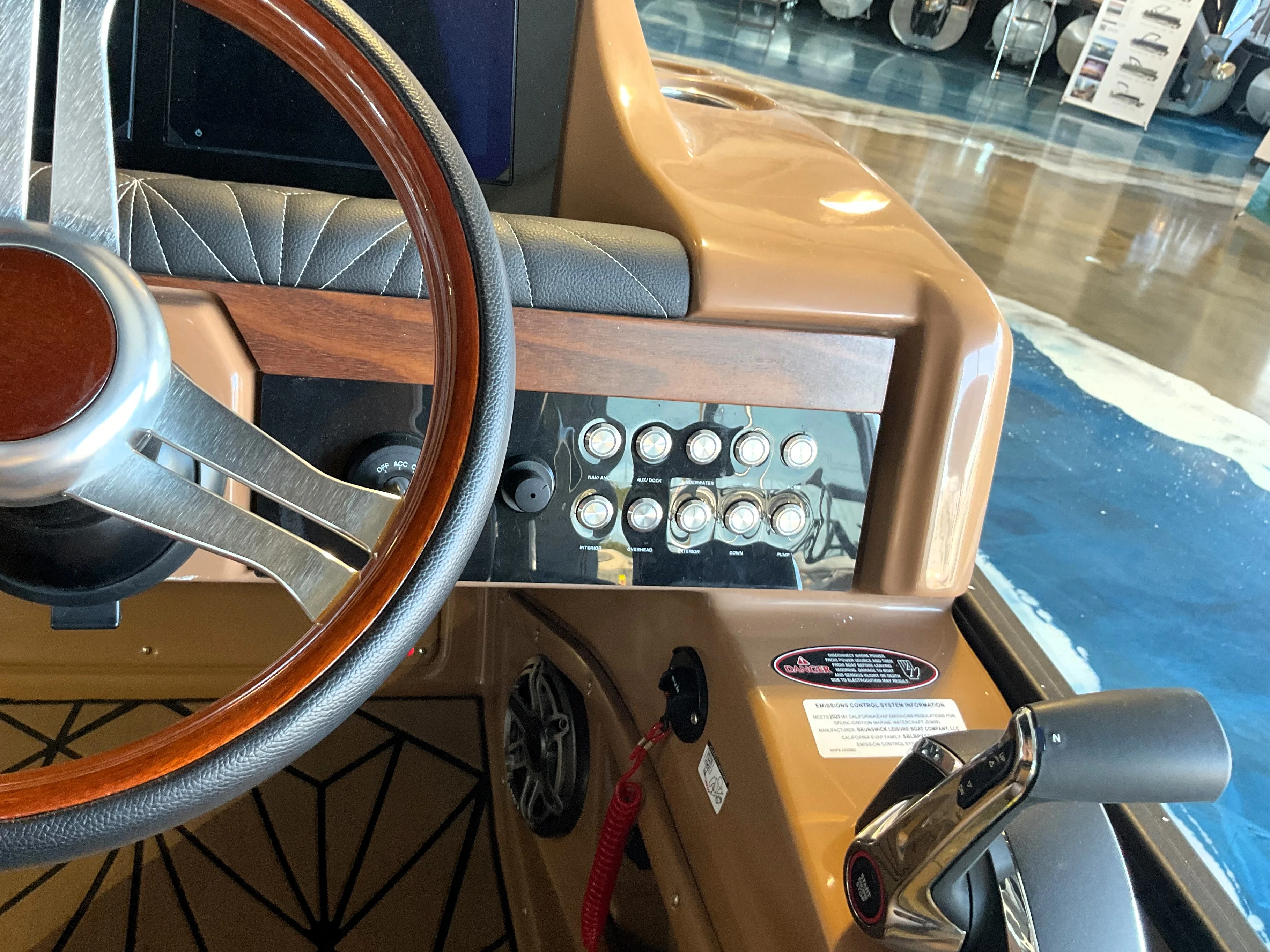 2025 Harris Grand Mariner 250 Image Thumbnail #33