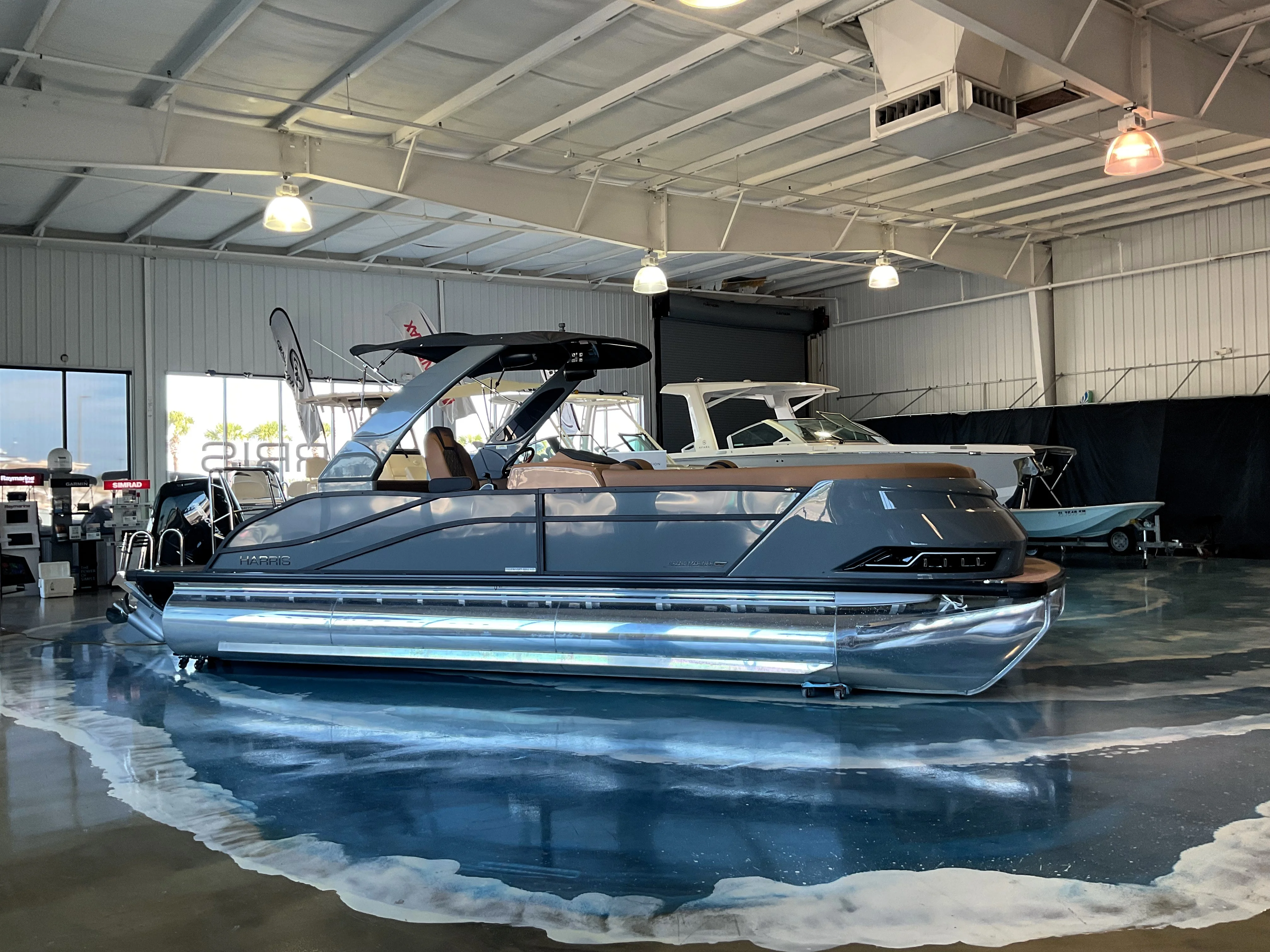 2025 Harris Grand Mariner 250 Image Thumbnail #6