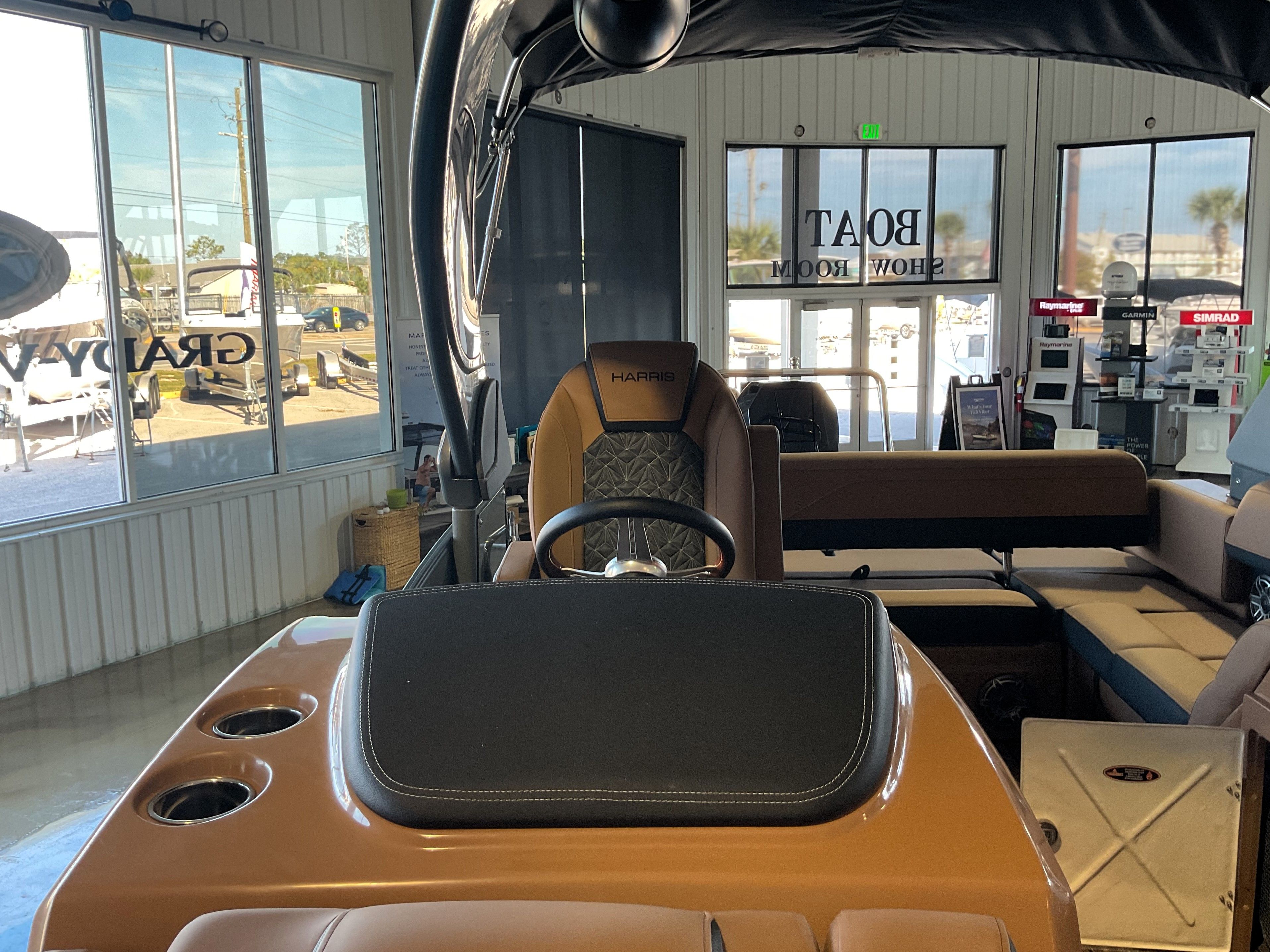 2025 Harris Grand Mariner 250 Image Thumbnail #18