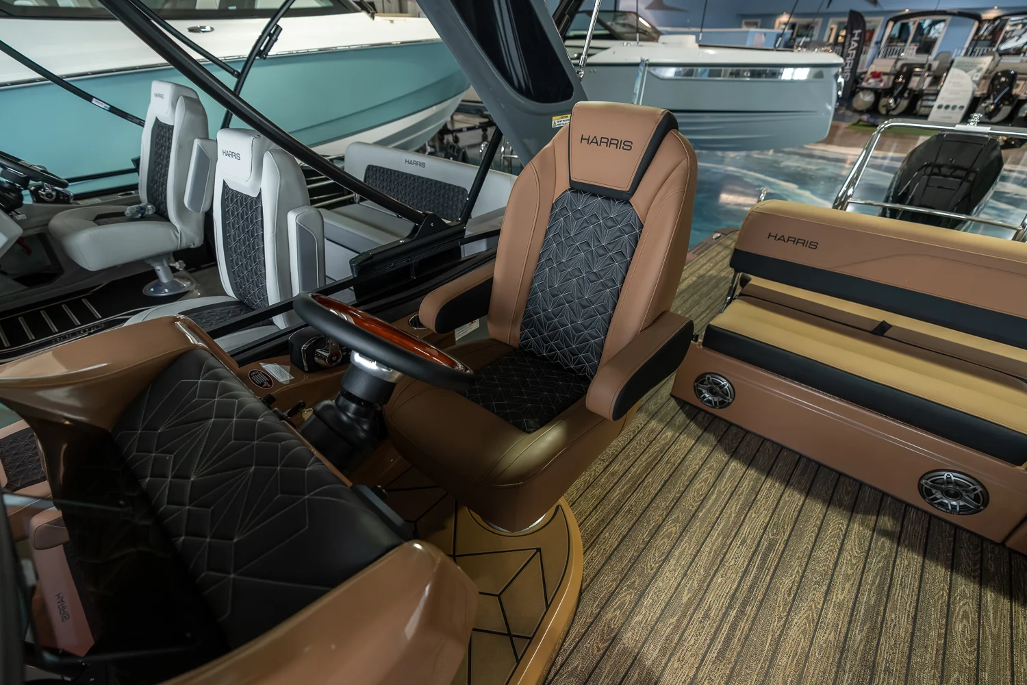 2025 Harris Grand Mariner 250 Image Thumbnail #23