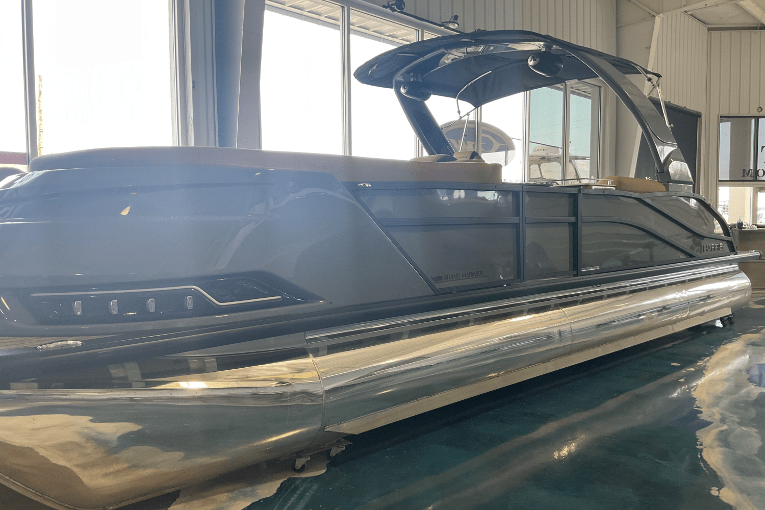 2025 Harris Grand Mariner 250 Image Thumbnail #0