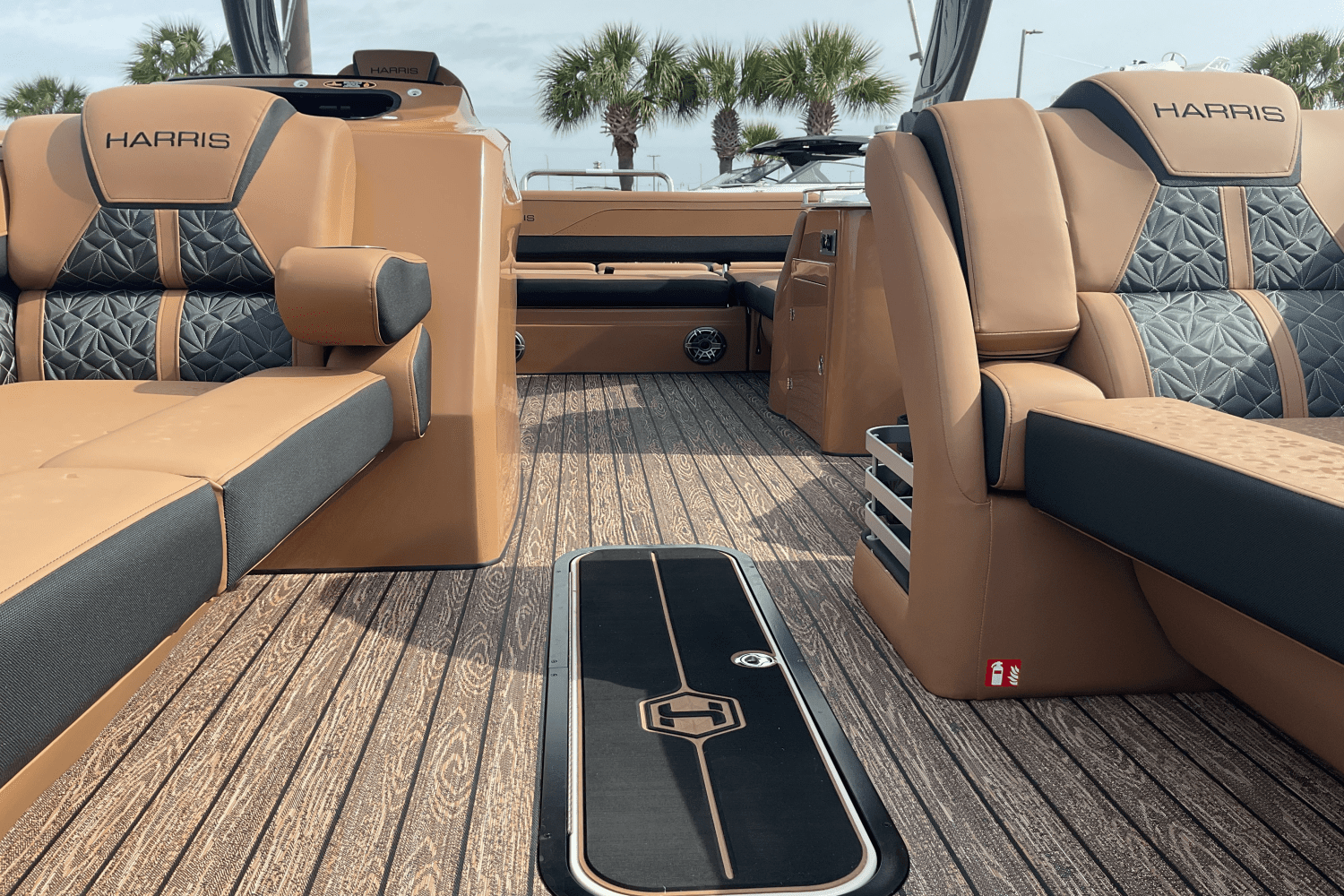 2025 Harris Grand Mariner 250 Image Thumbnail #25
