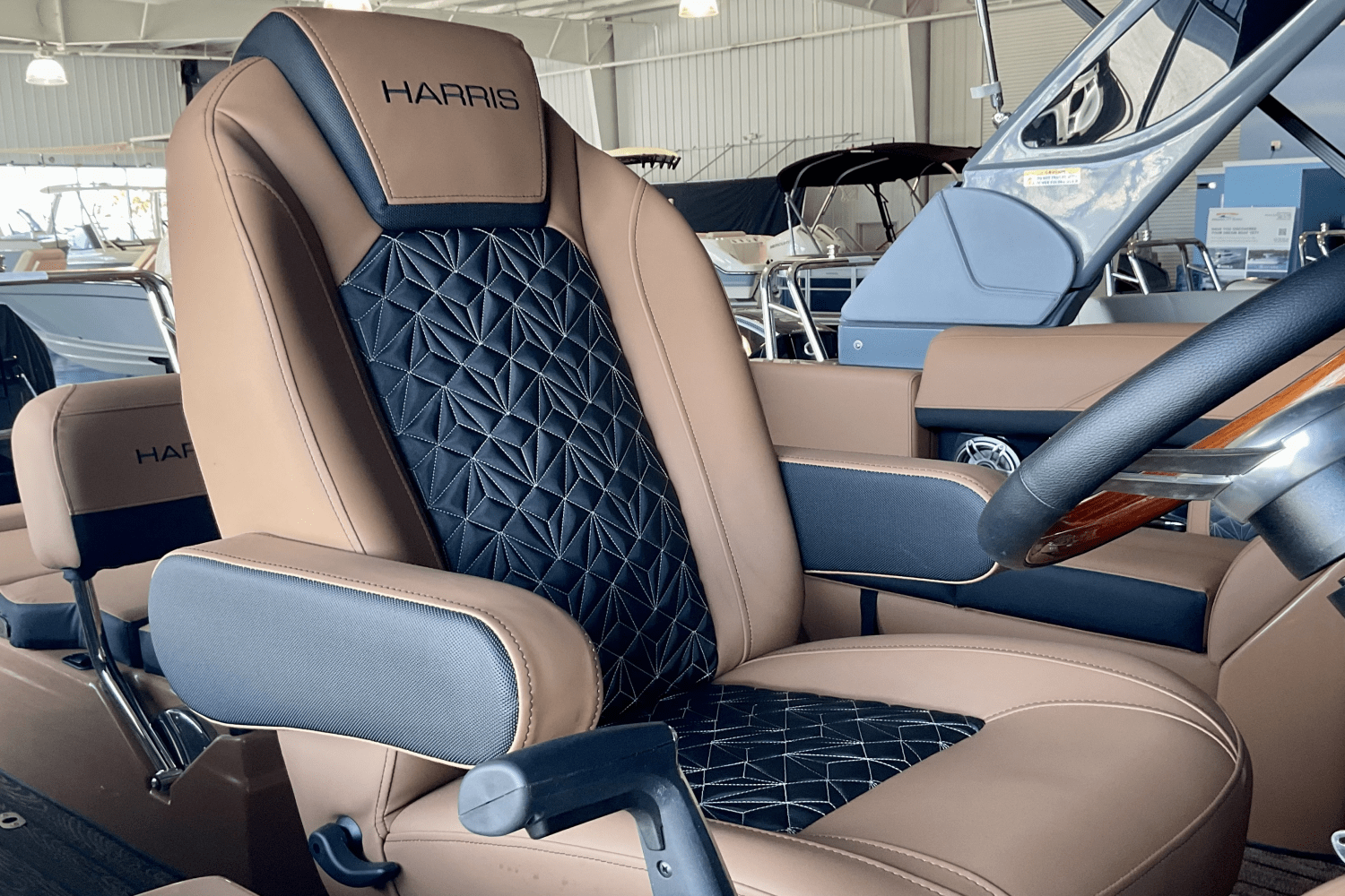 2025 Harris Grand Mariner 250 Image Thumbnail #29
