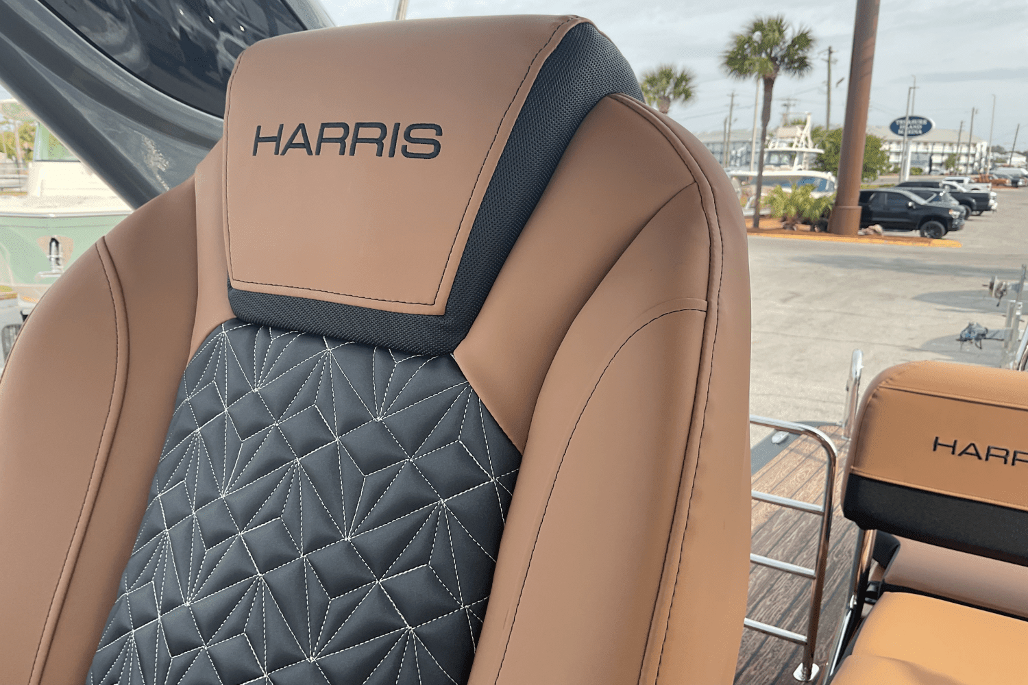 2025 Harris Grand Mariner 250 Image Thumbnail #18