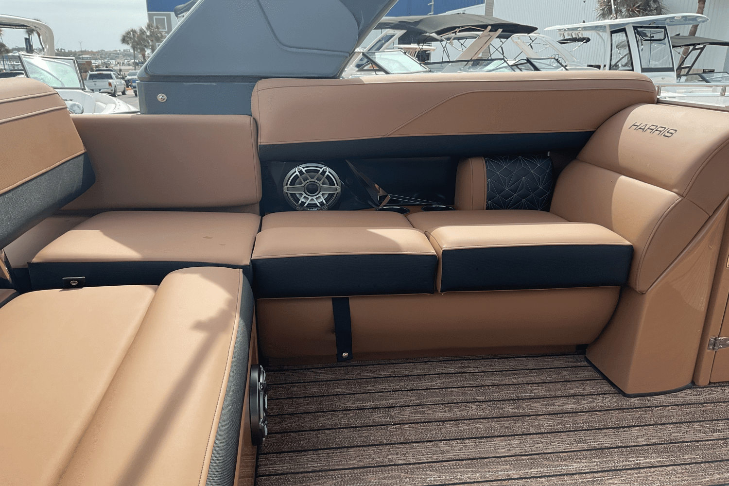 2025 Harris Grand Mariner 250 Image Thumbnail #12
