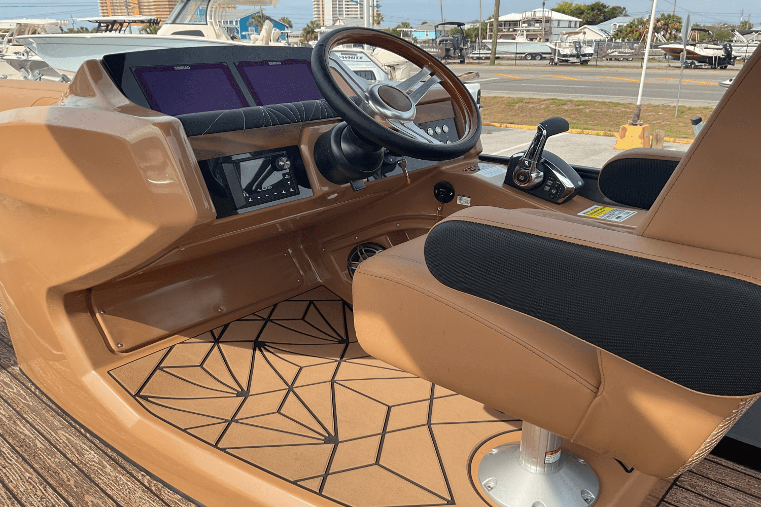 2025 Harris Grand Mariner 250 Image Thumbnail #15