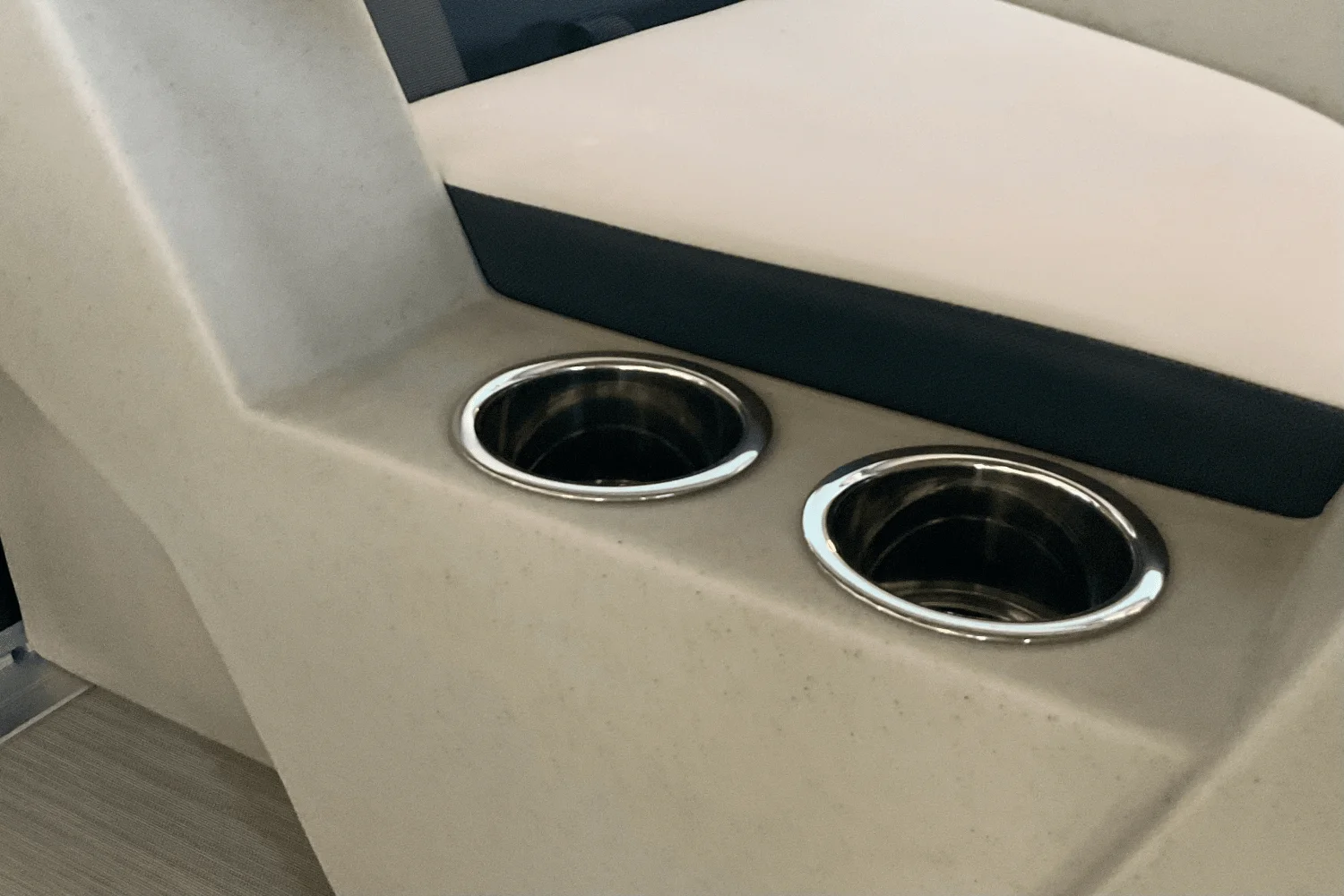 2025 Harris Breeze 230 Image Thumbnail #14