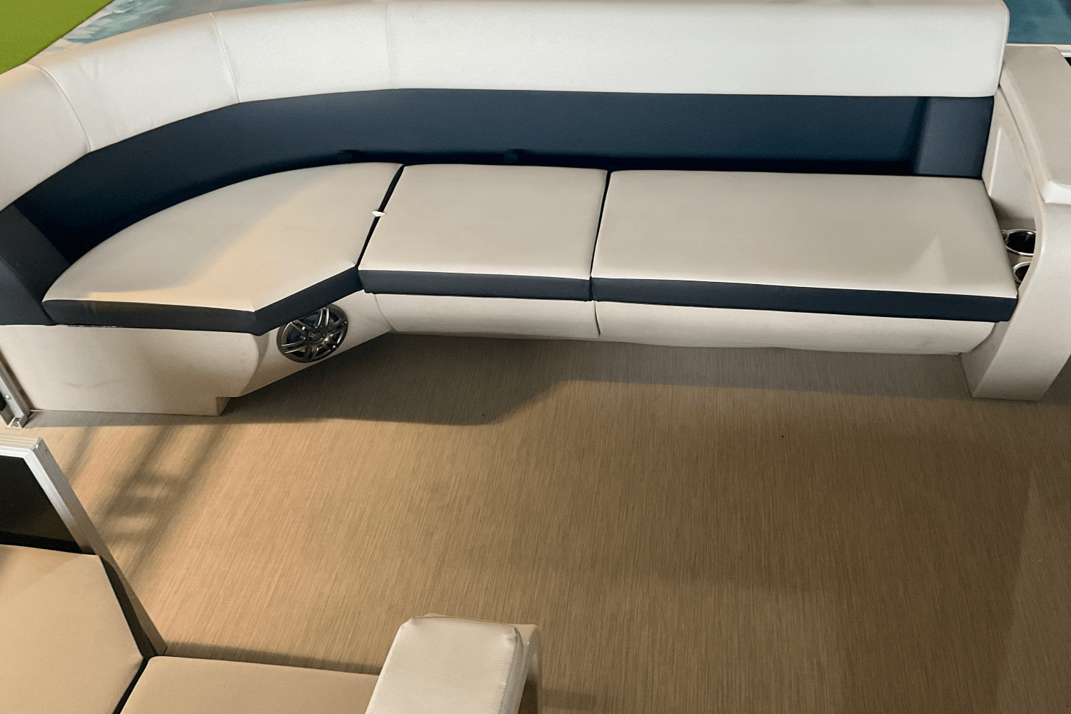 2025 Harris Breeze 230 Image Thumbnail #9