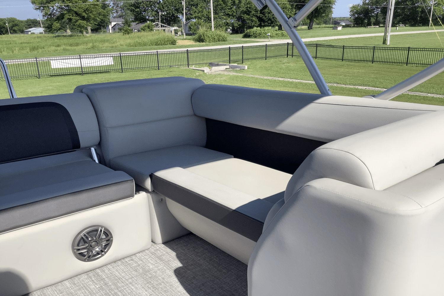 2025 Harris 250 Cruiser Image Thumbnail #11