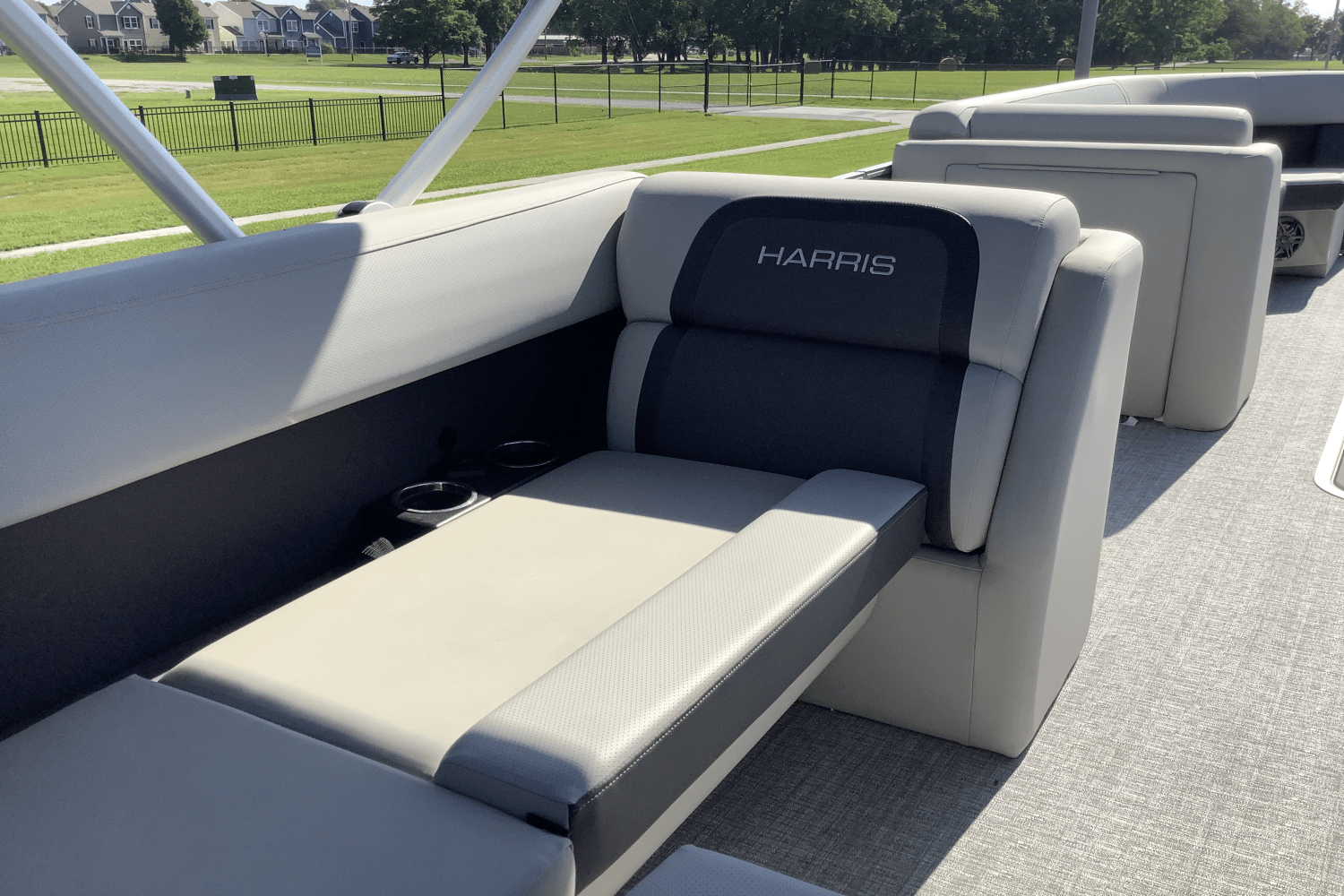2025 Harris 250 Cruiser Image Thumbnail #12