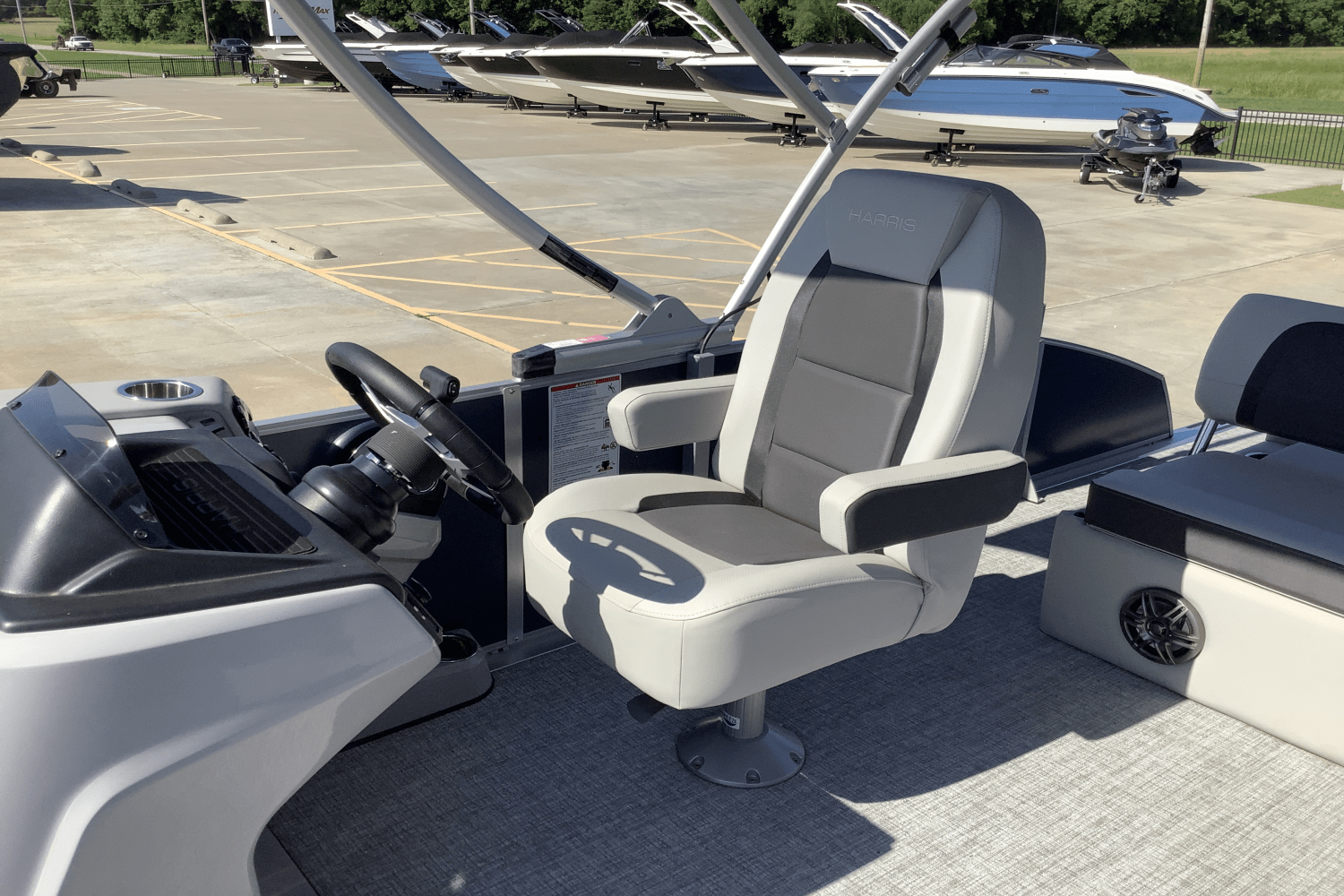 2025 Harris 250 Cruiser Image Thumbnail #13