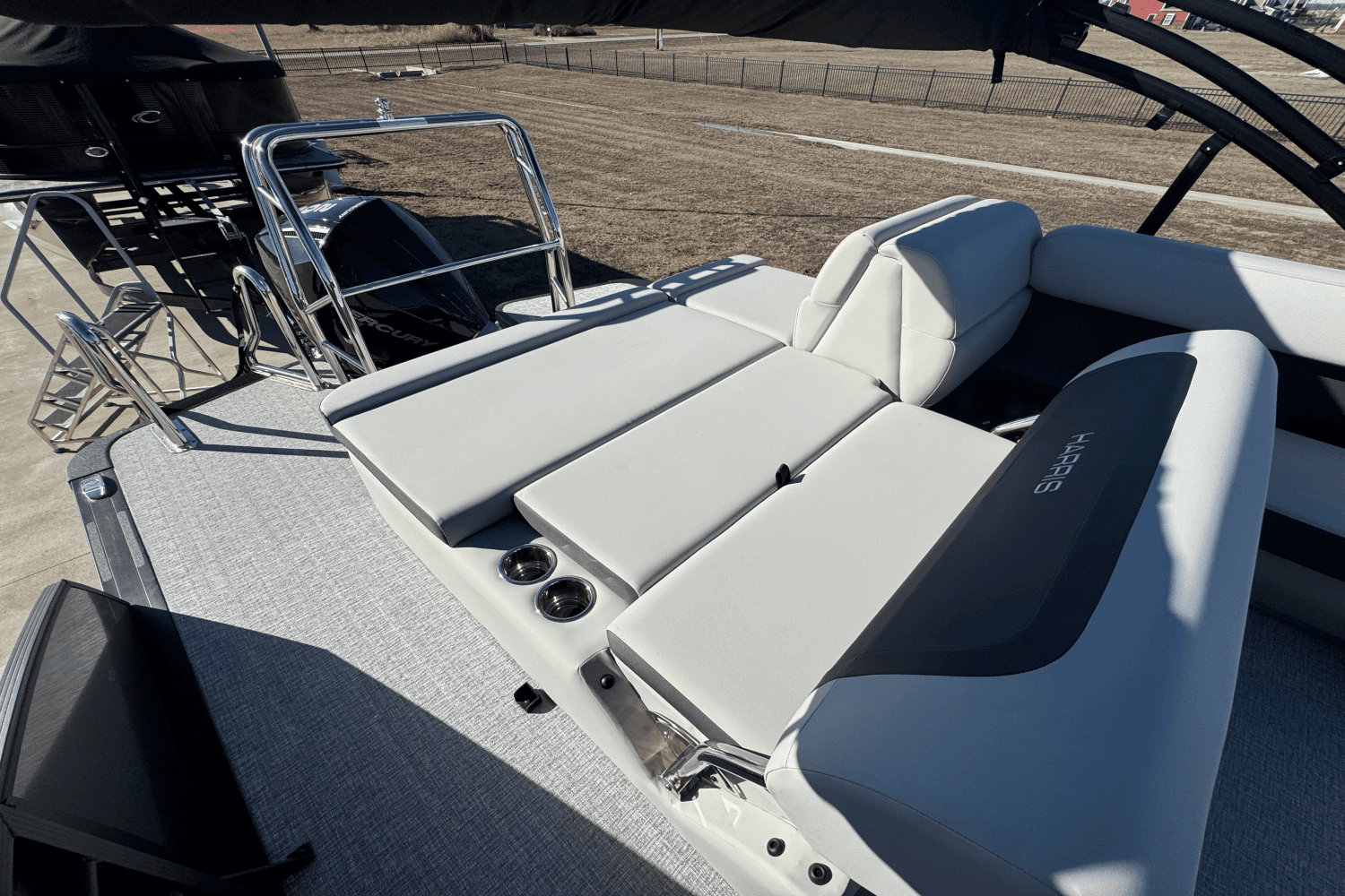 2025 Harris 250 Cruiser Image Thumbnail #10