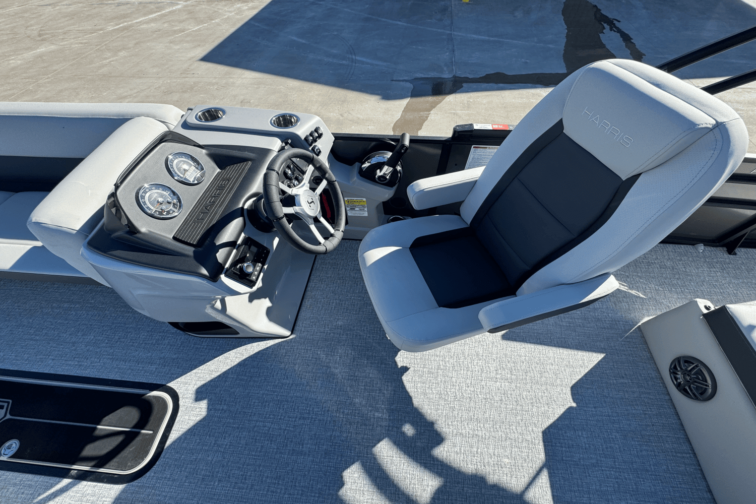 2025 Harris 250 Cruiser Image Thumbnail #6