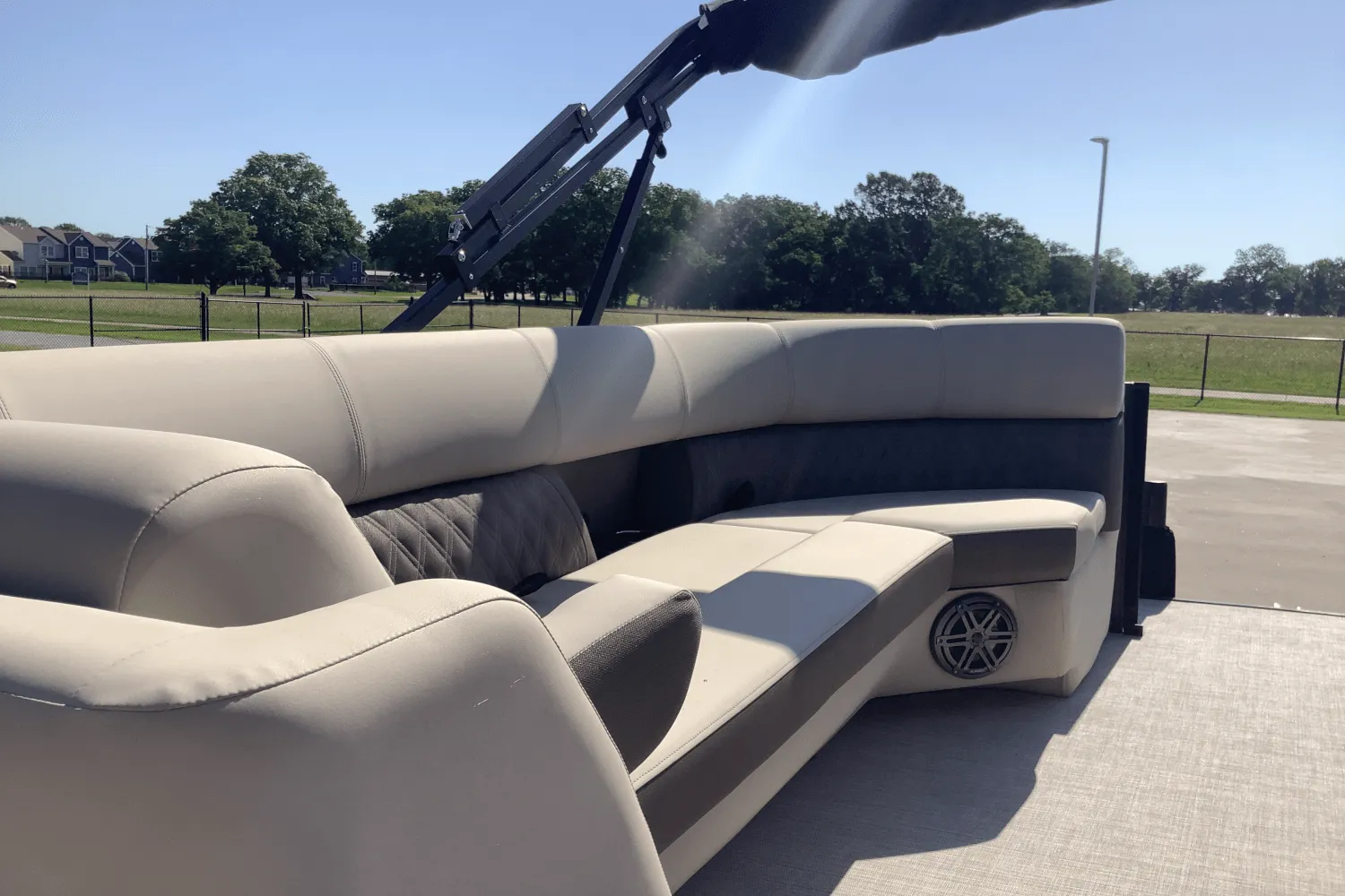 2025 Harris 250 Sunliner Image Thumbnail #18