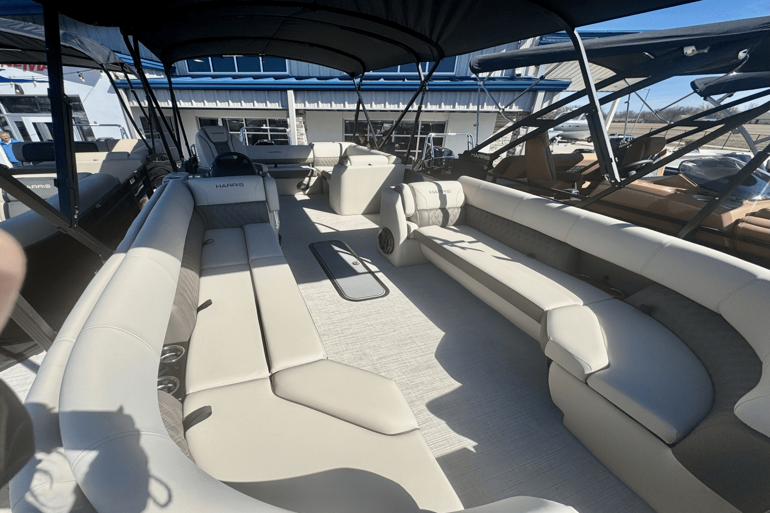 2025 Harris Sunliner 250 Image Thumbnail #12