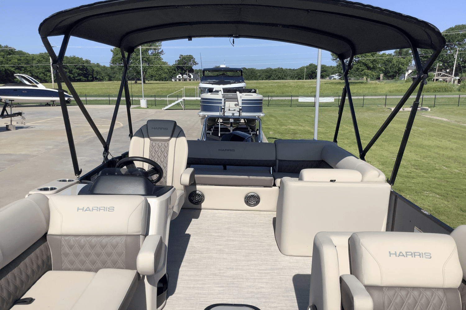 2025 Harris Sunliner 250 Image Thumbnail #21