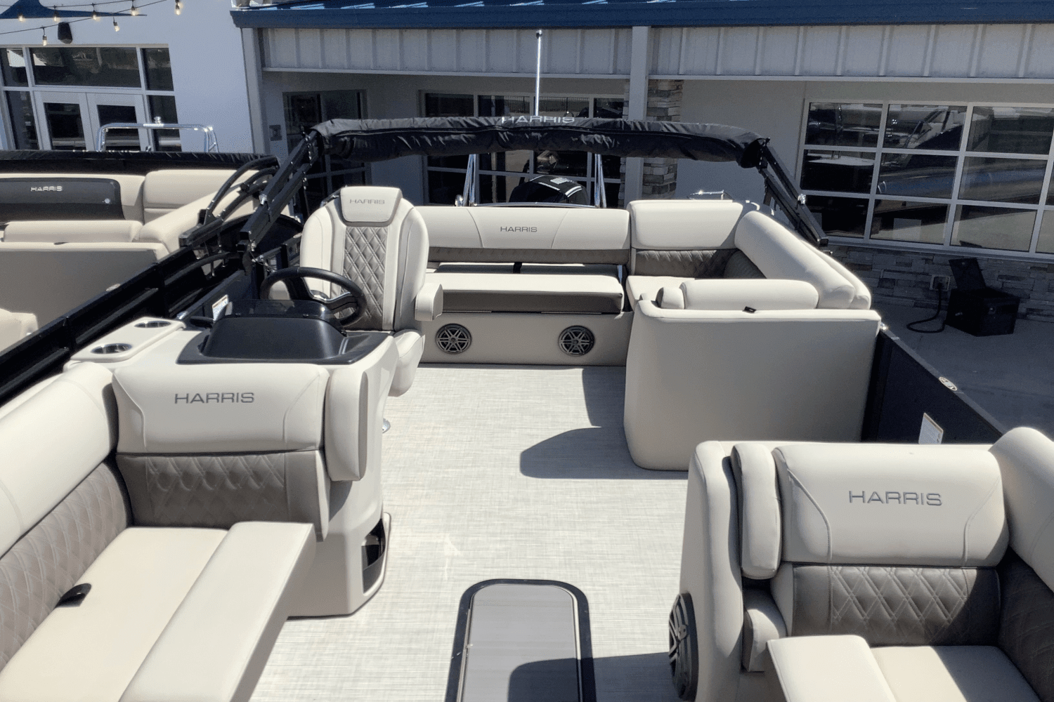 2025 Harris Sunliner 250 Image Thumbnail #10