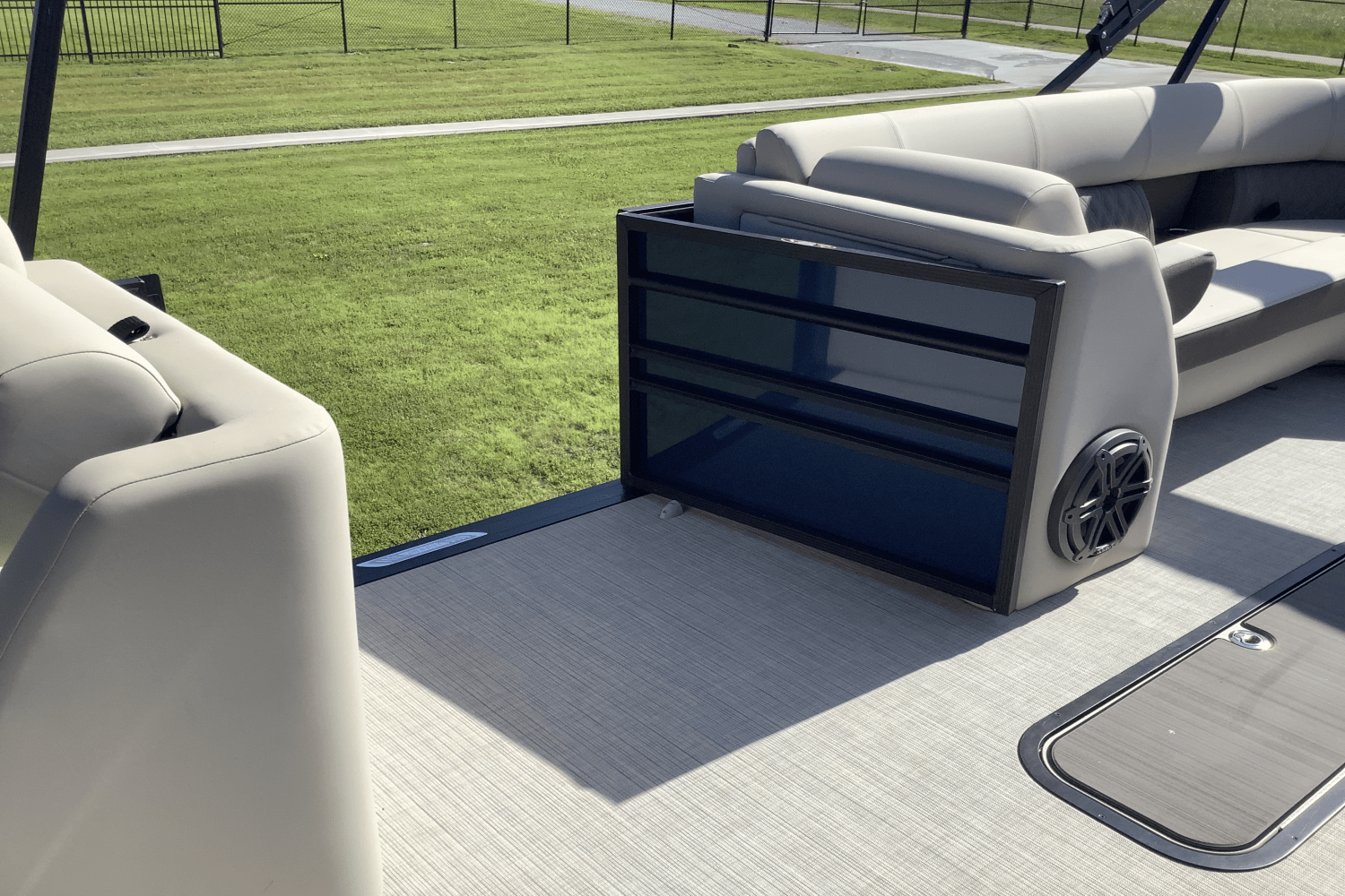 2025 Harris Sunliner 250 Image Thumbnail #16