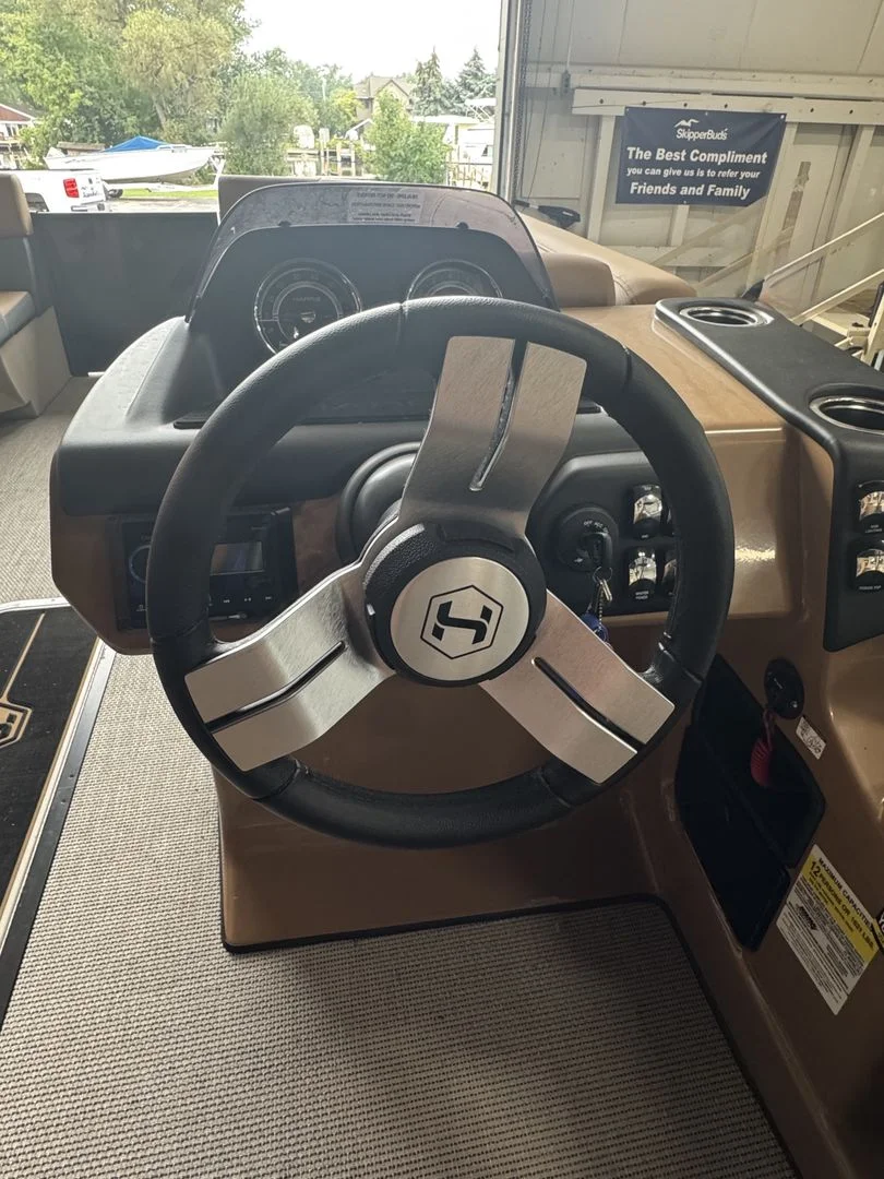 2025 Harris 230 Cruiser Image Thumbnail #11