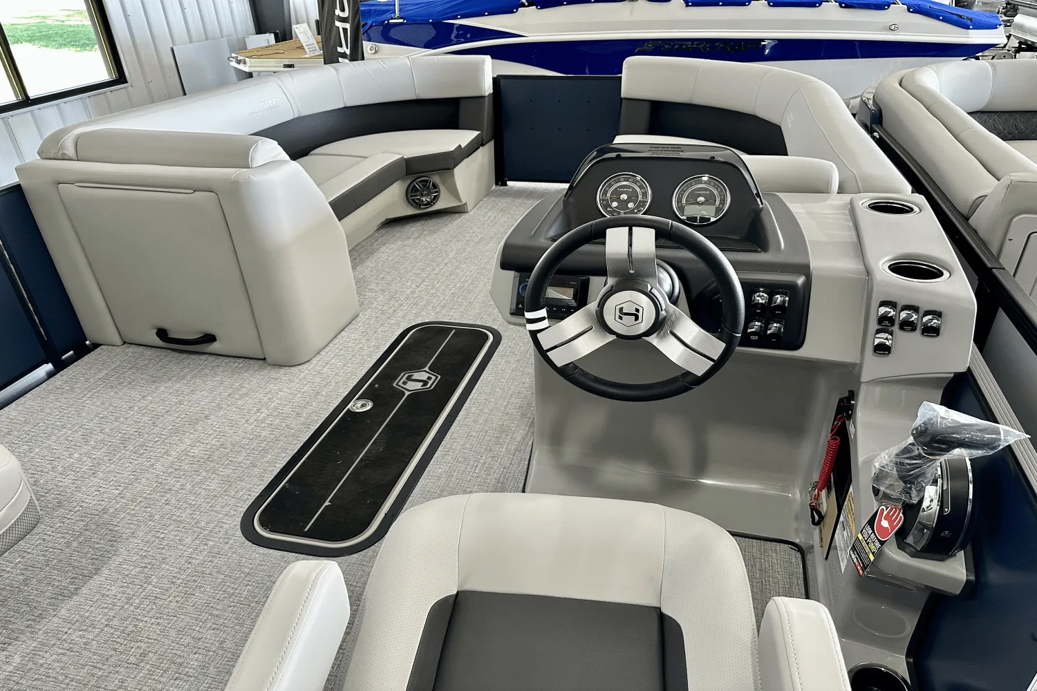 2025 Harris 230 Cruiser Image Thumbnail #13