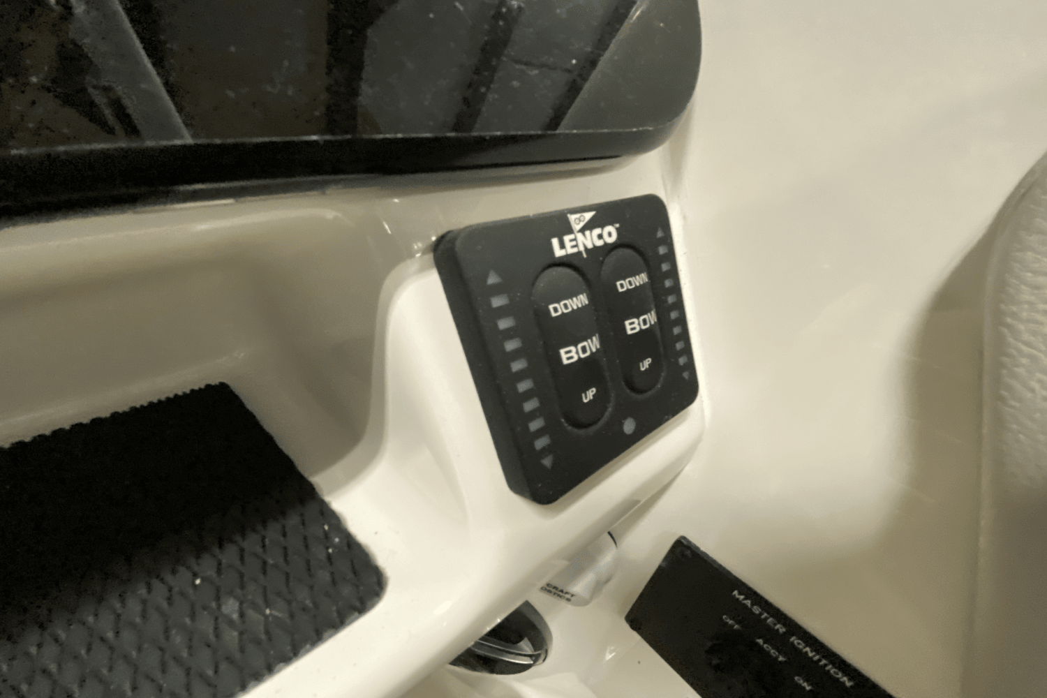 2025 Sea Ray 250 SDX Image Thumbnail #26