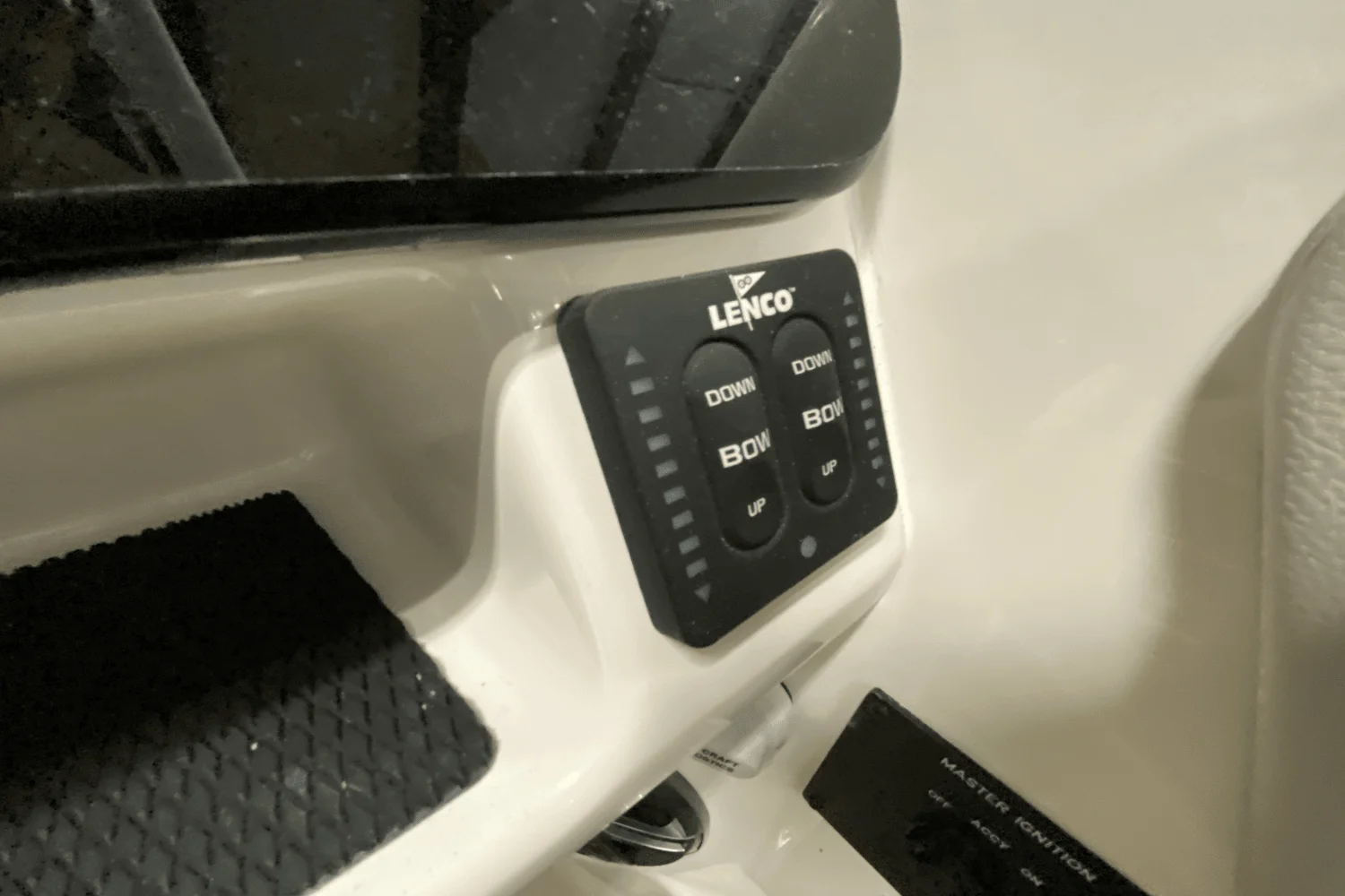 2025 Sea Ray 250 SDX Image Thumbnail #26