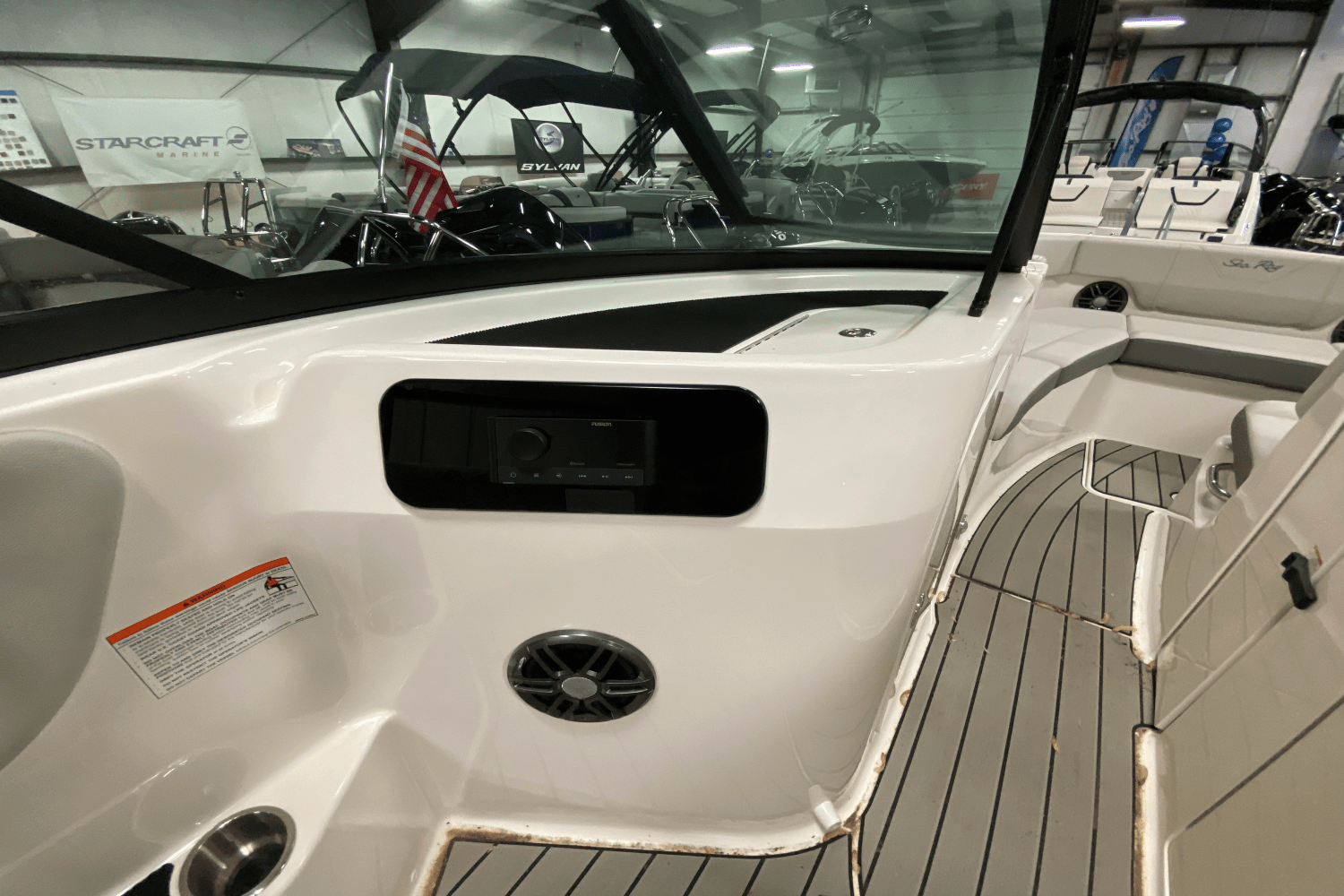 2025 Sea Ray 250 SDX Image Thumbnail #14