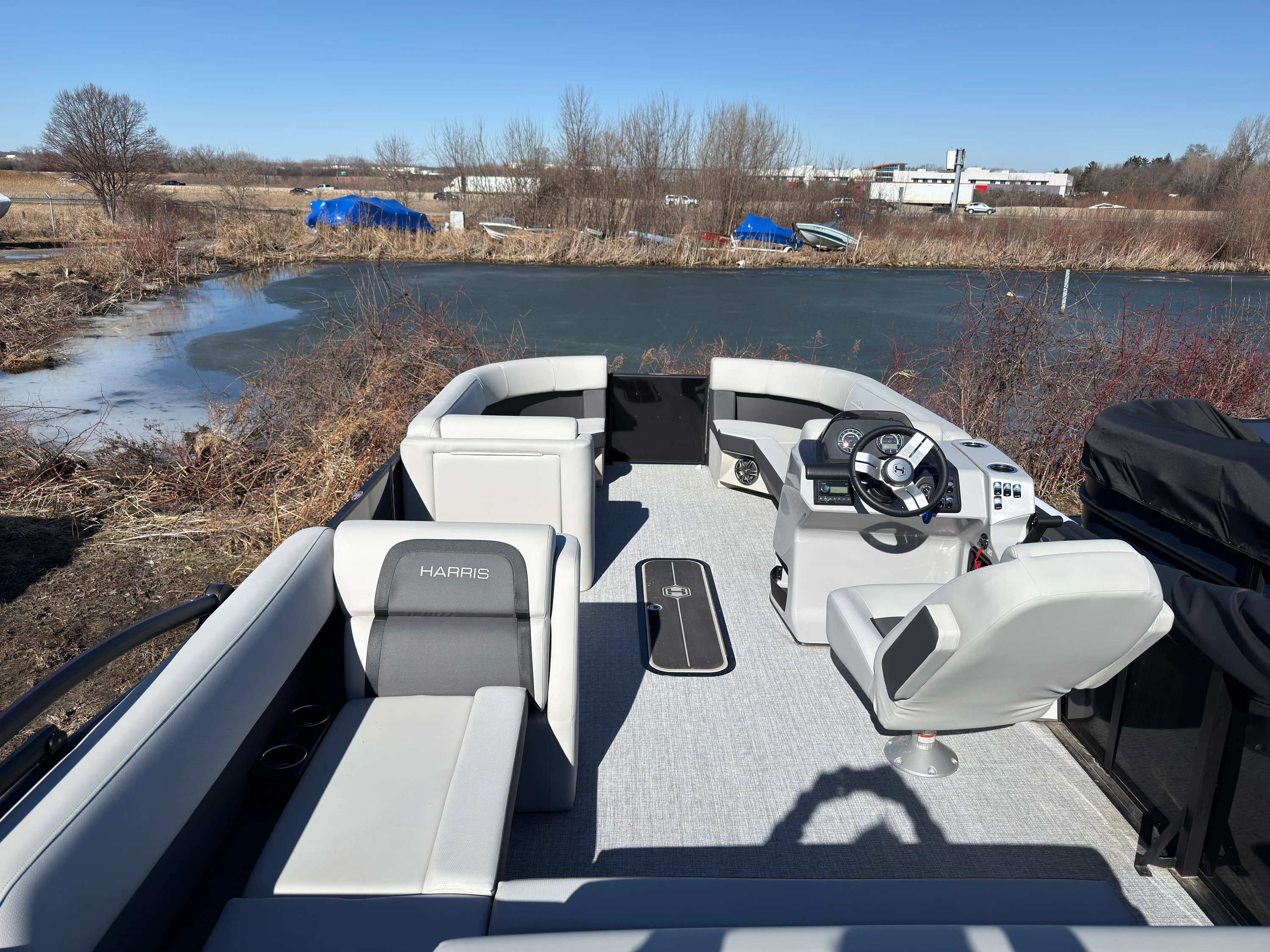 2025 Harris 230 Cruiser Image Thumbnail #2