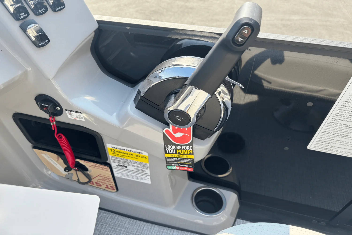 2025 Harris 230 Cruiser Image Thumbnail #15