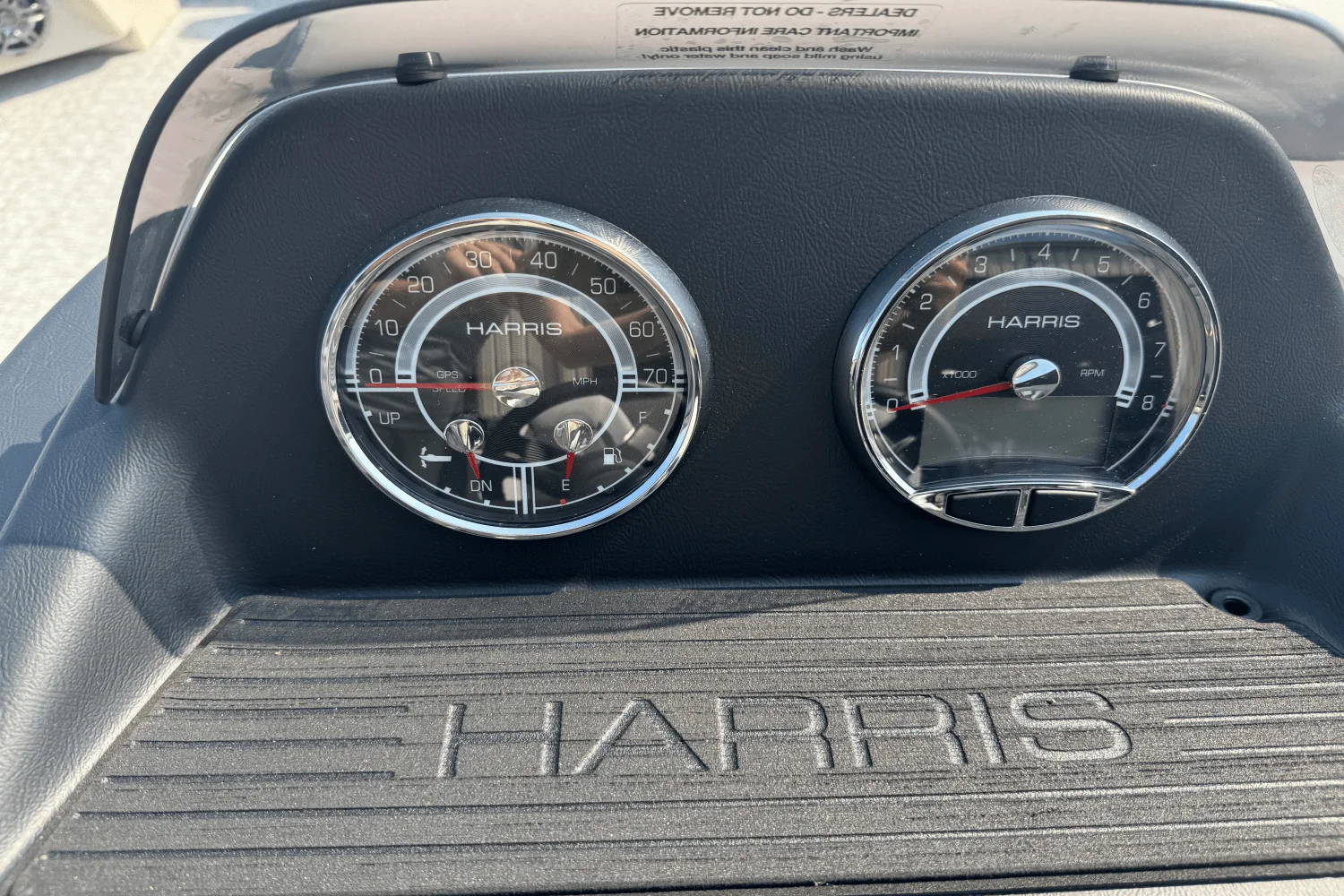 2025 Harris 230 Cruiser Image Thumbnail #13