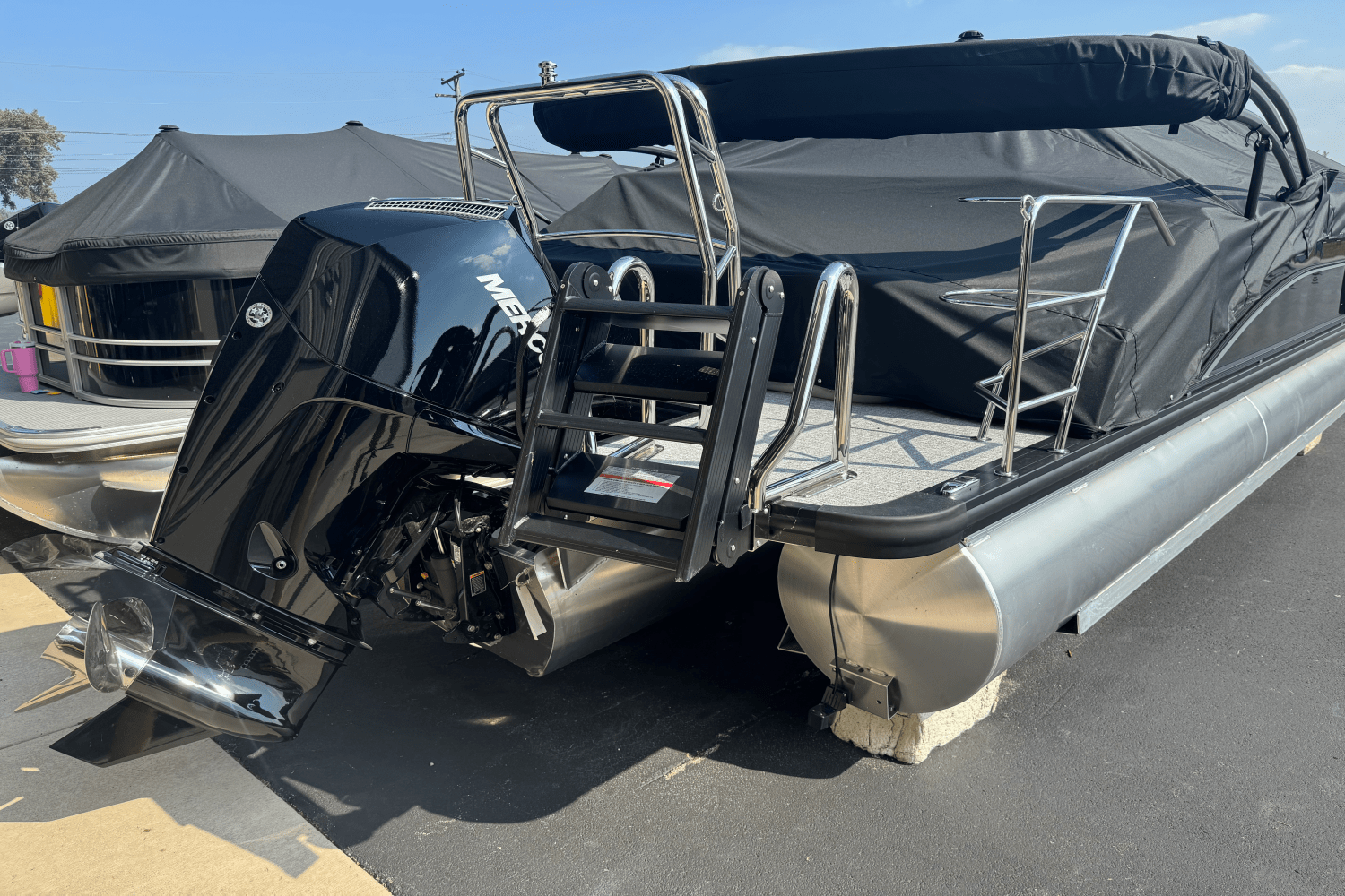 2025 Harris 230 Cruiser Image Thumbnail #2