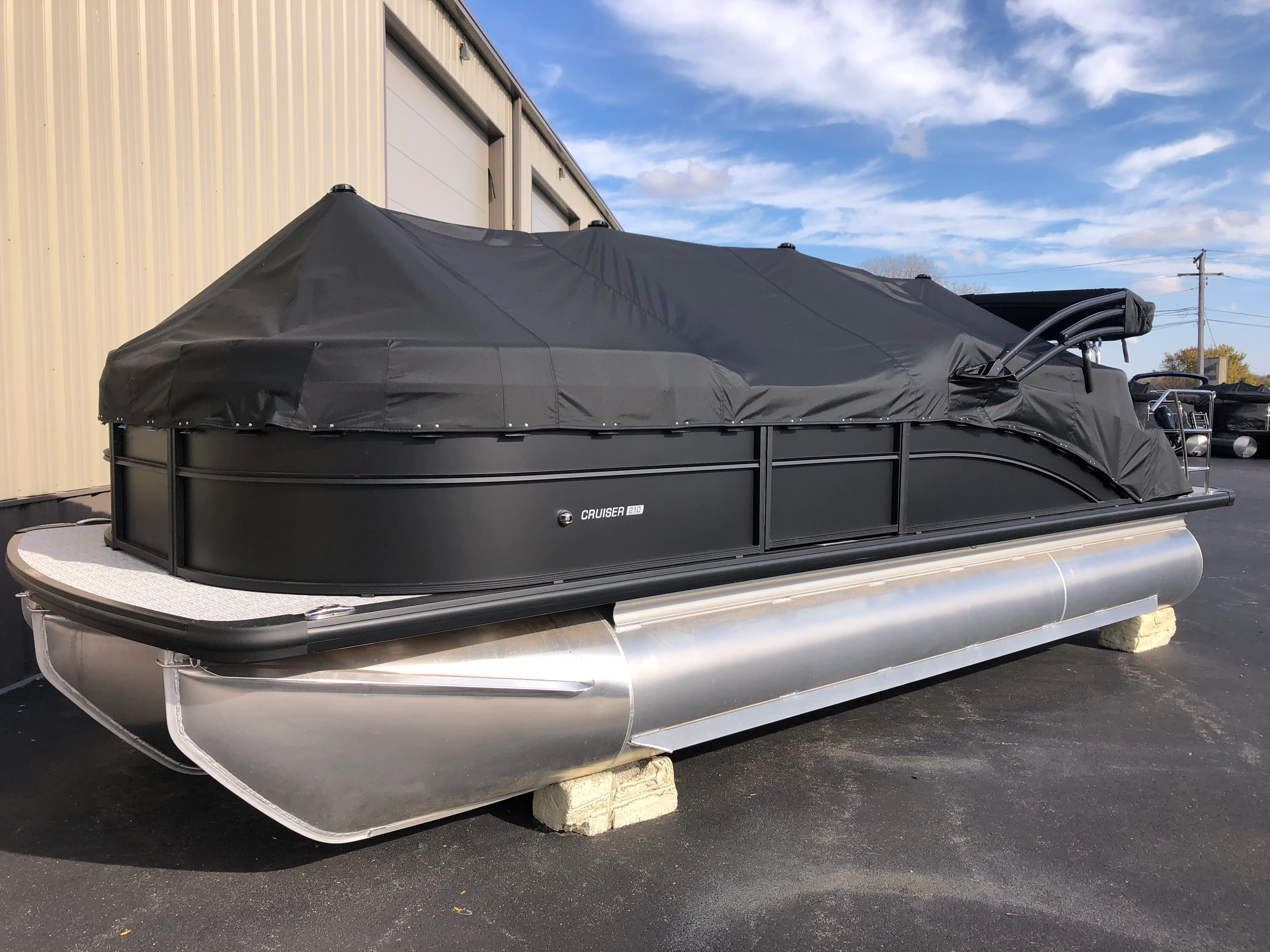 2025 Harris 210 Cruiser Image Thumbnail #6