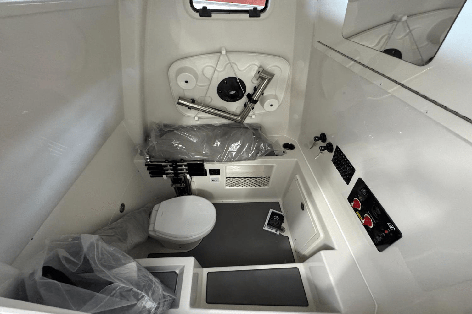 2025 Sailfish 312 CC Image Thumbnail #19