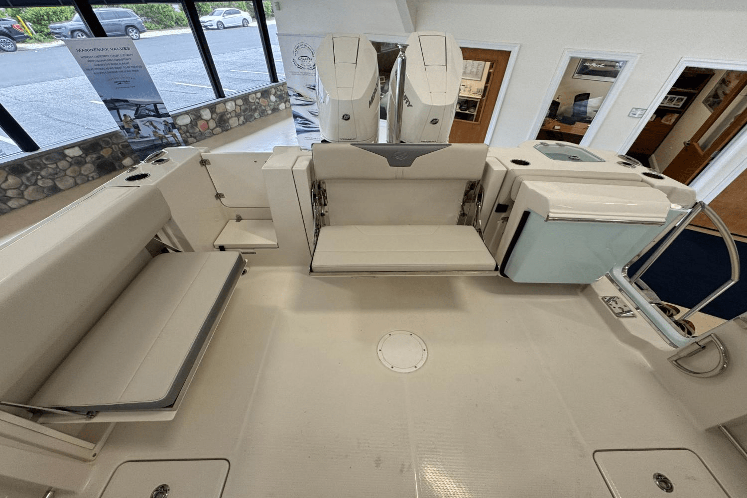 2025 Sailfish 312 CC Image Thumbnail #5