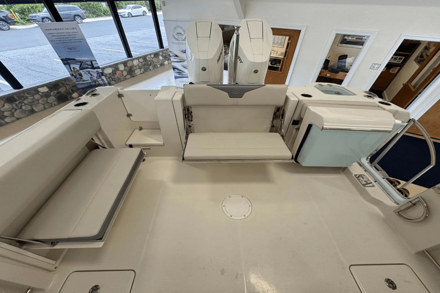 2025 Sailfish 312 CC Image Thumbnail #5